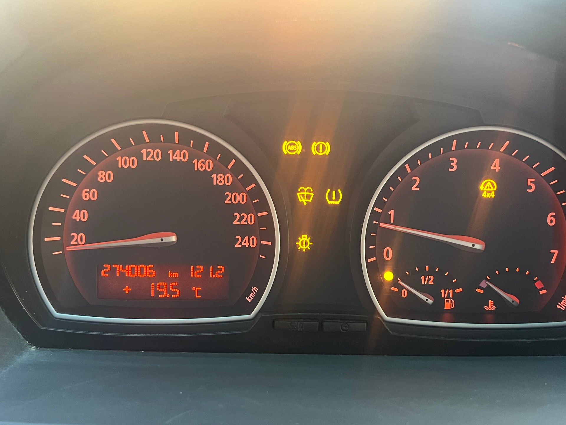 BMW X3 3.0i-image-8