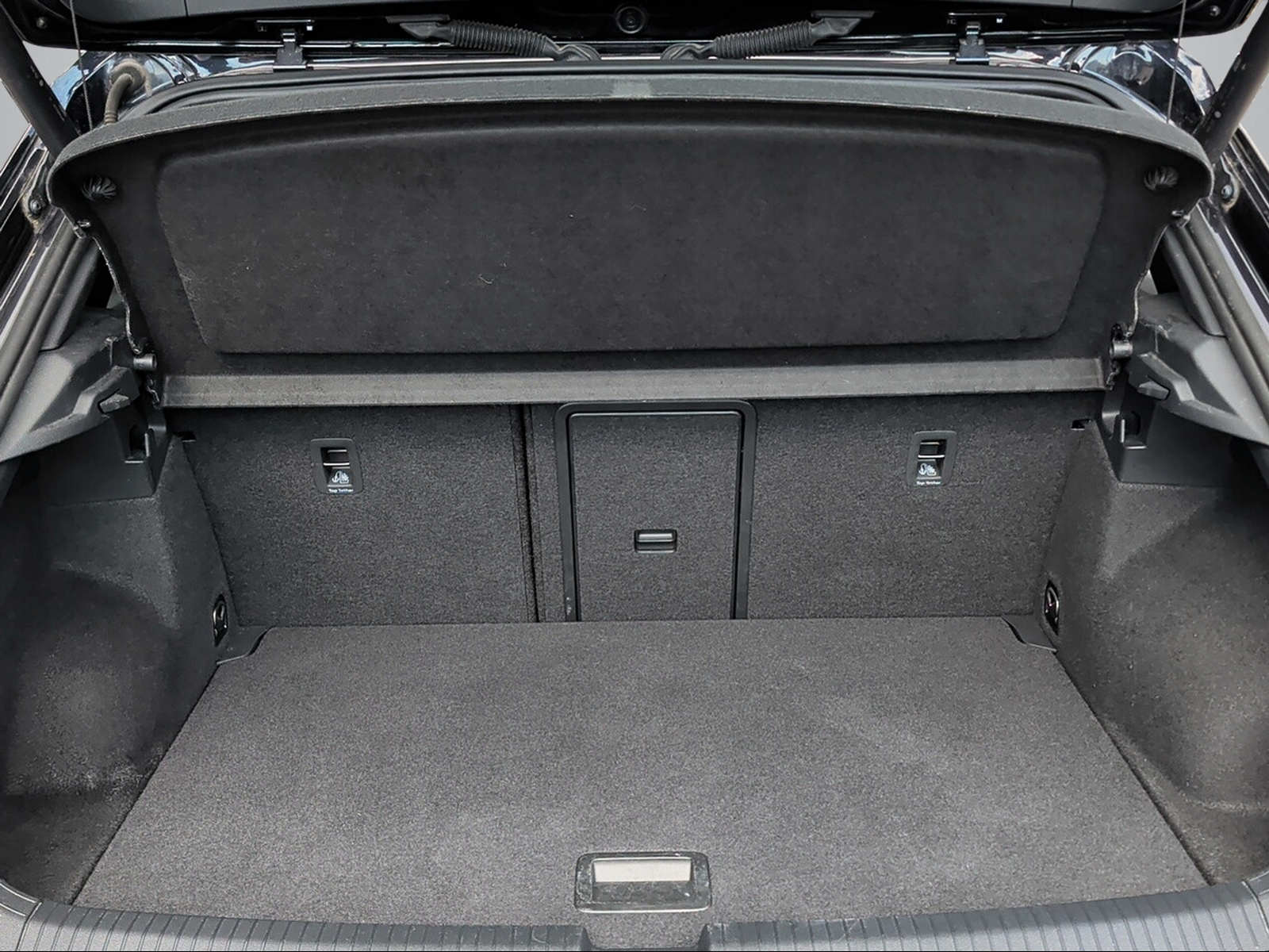 VW T-Roc 2.0 TSI Style DSG 4Motion-image-8