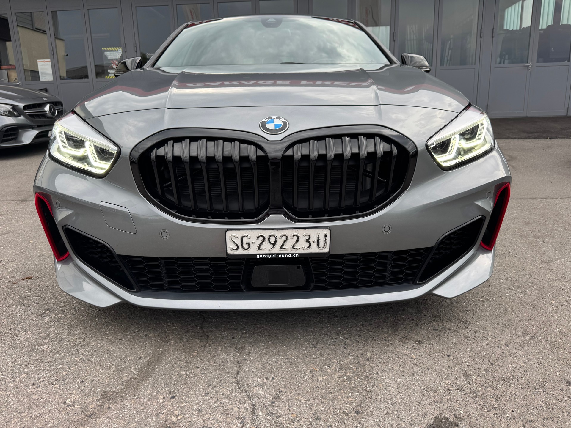 BMW 128ti Steptronic M-Sport-image-2