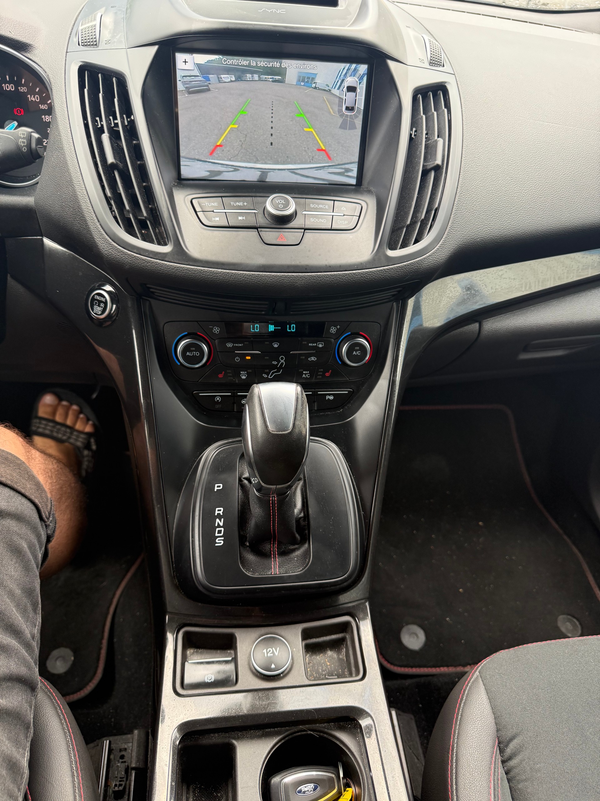 FORD Kuga 2.0 TDCi ST Line High 4WD PowerShift-image-8
