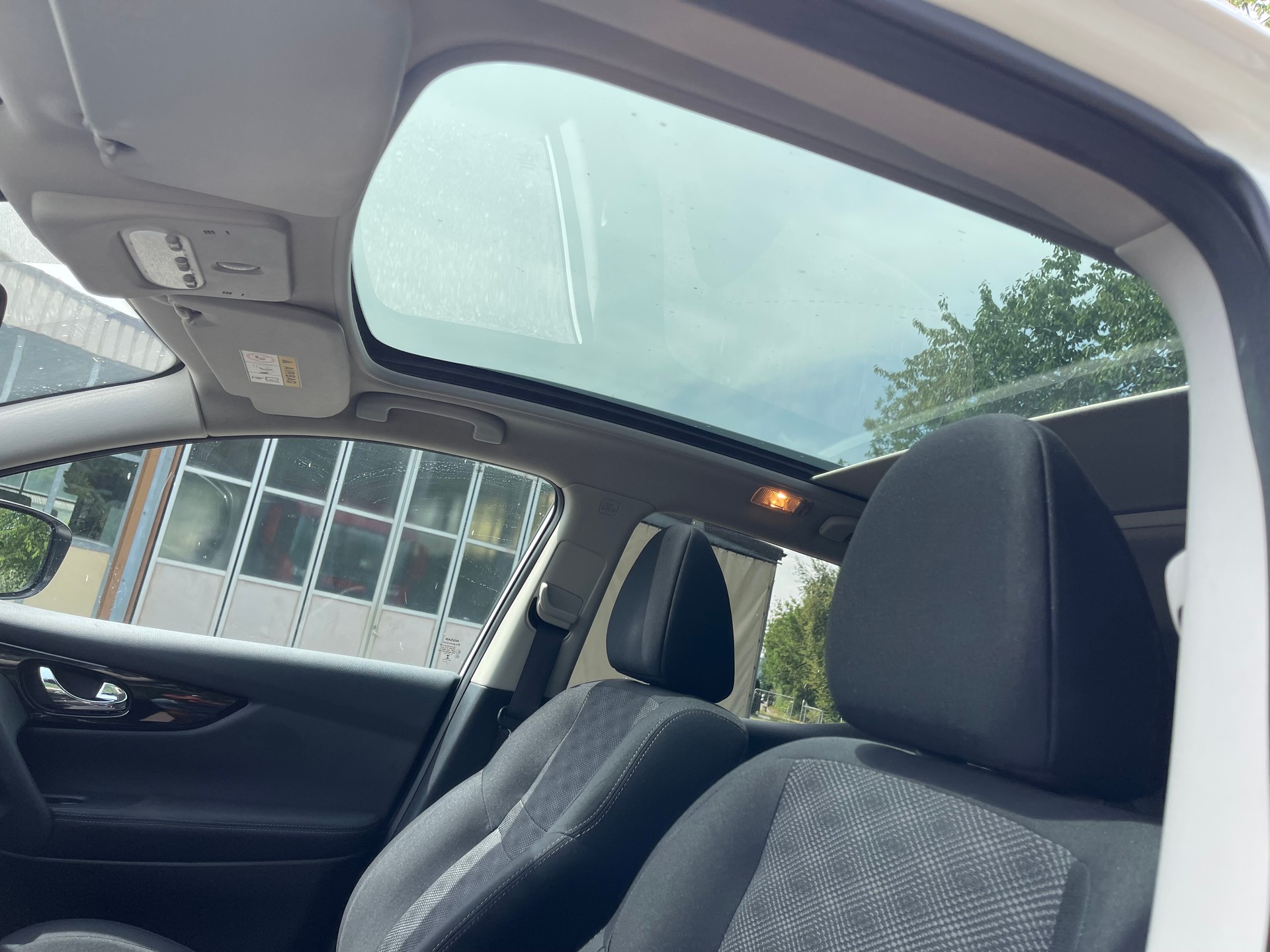 NISSAN Qashqai 1.2 DIG-T tekna Xtronic CVT-image-9