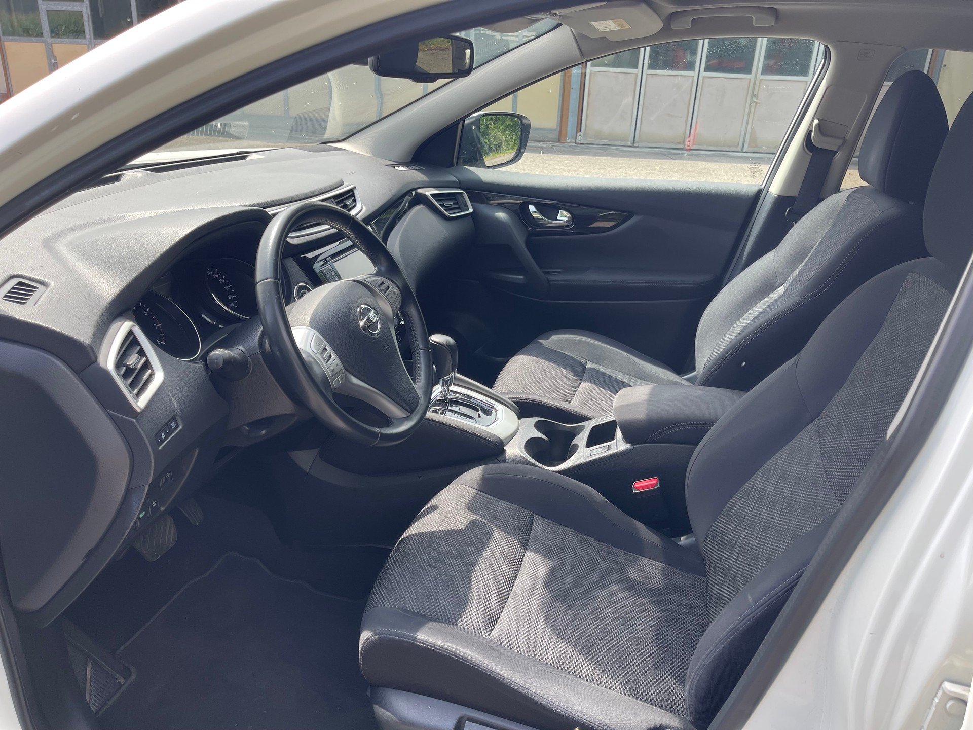 NISSAN Qashqai 1.2 DIG-T tekna Xtronic CVT-image-7