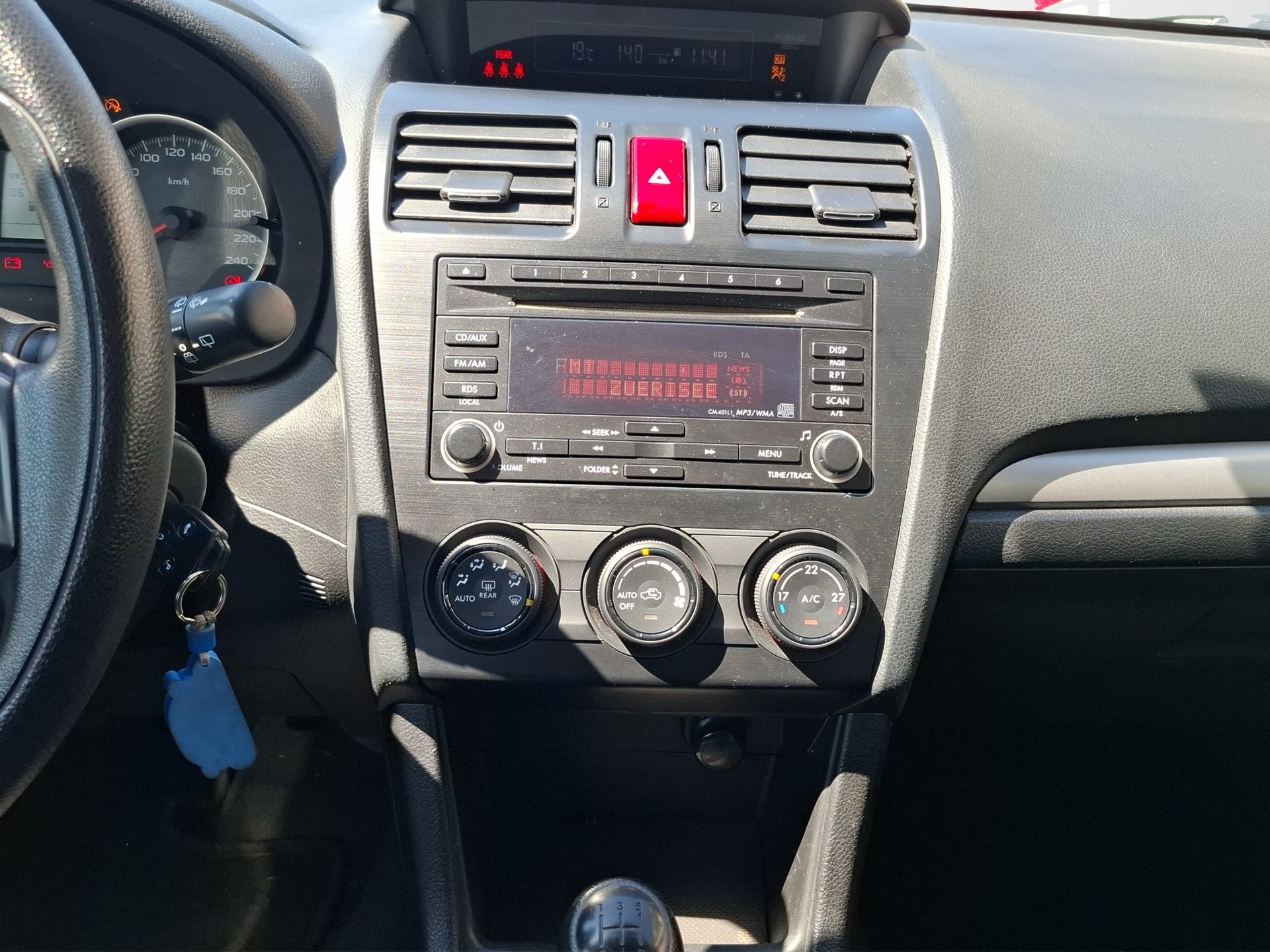 SUBARU Impreza 1.6 Swiss one-image-10