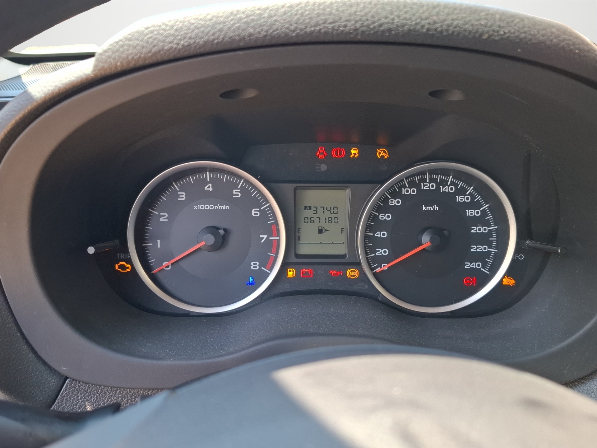 SUBARU Impreza 1.6 Swiss one-image-9