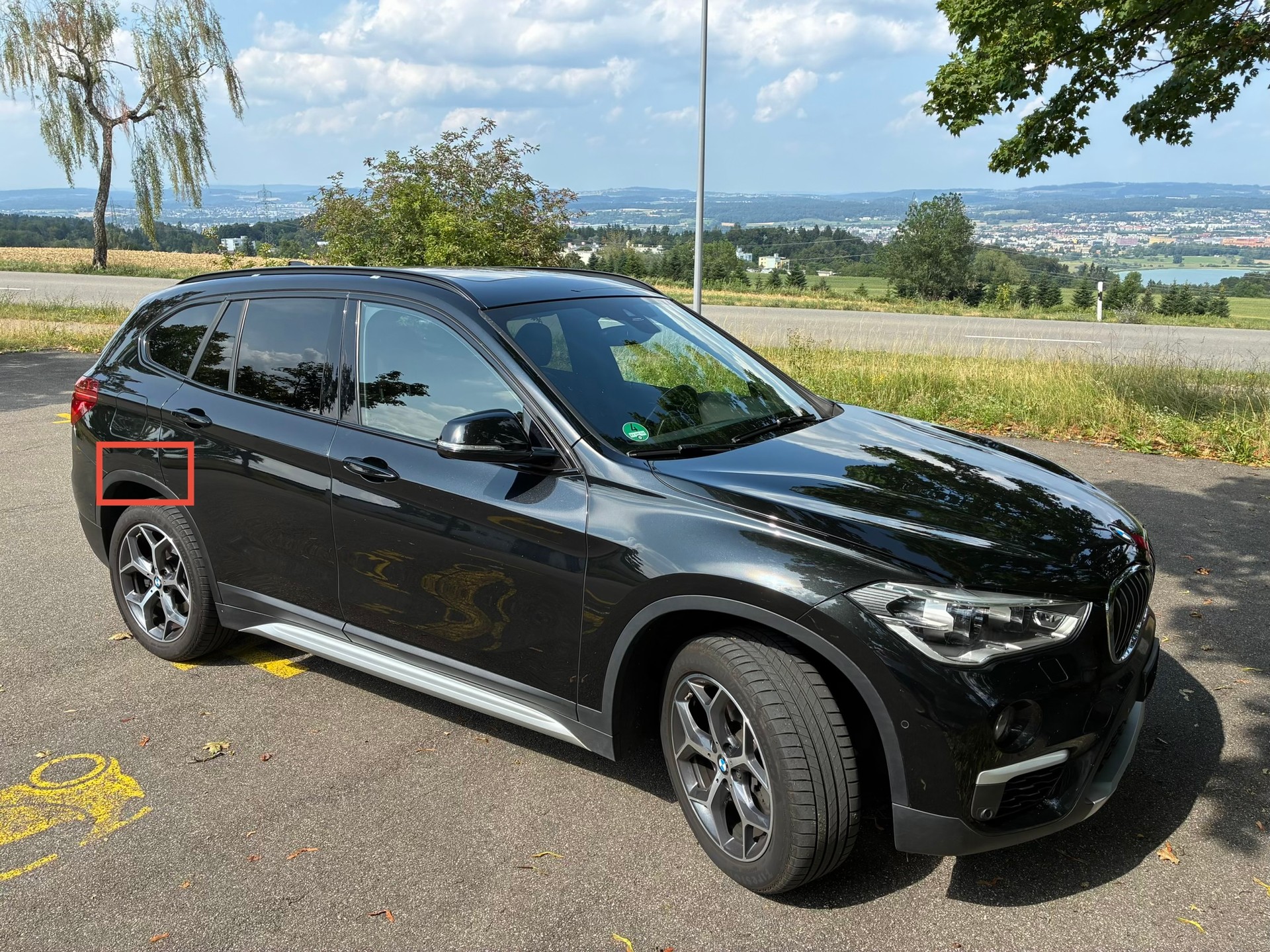 BMW X1 20i xDrive Steptronic mit xLine Ausstattung-image-3