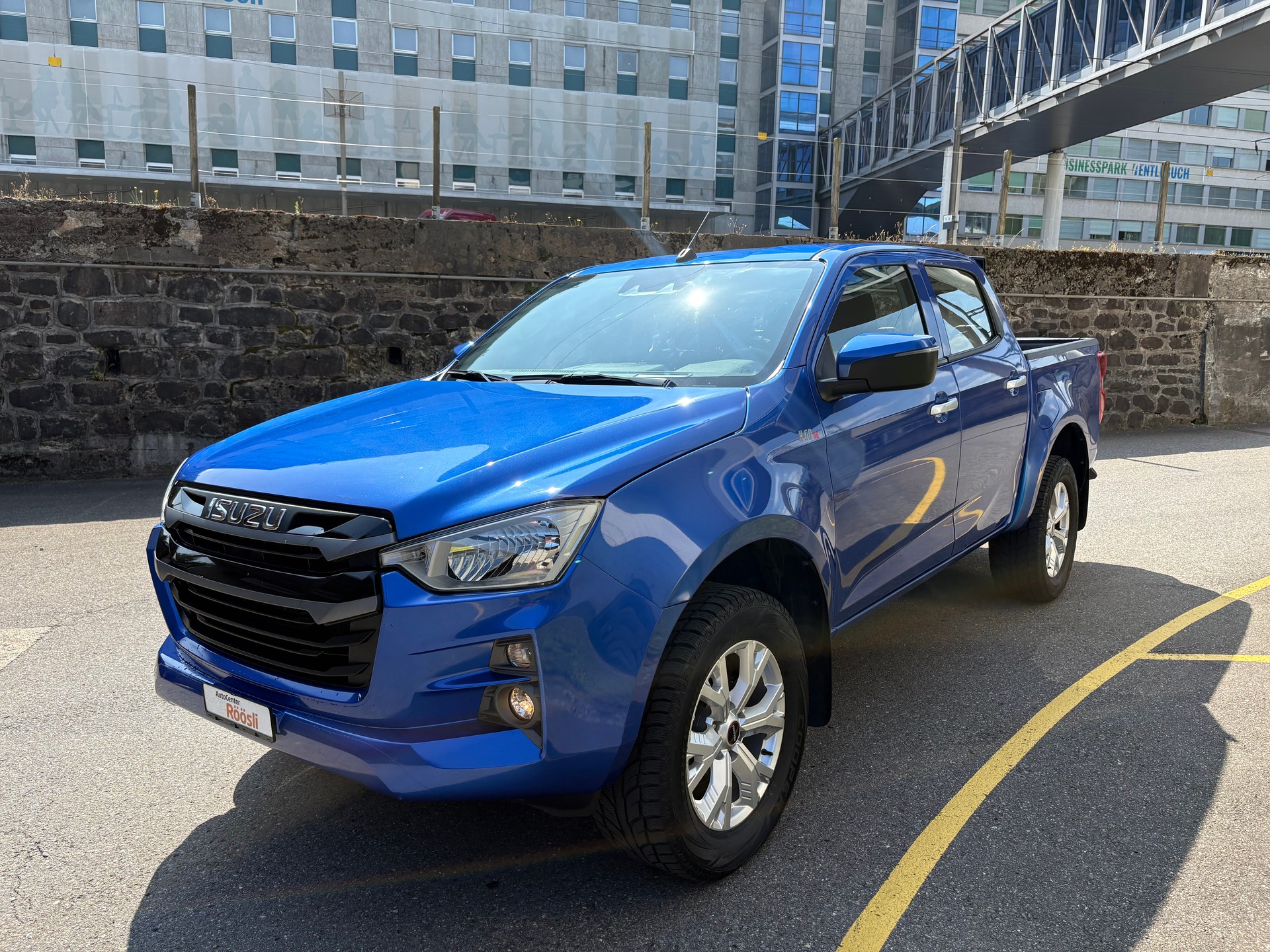ISUZU D-MAX 1.9 CrewCab N60BB 4x4 AT-image-9