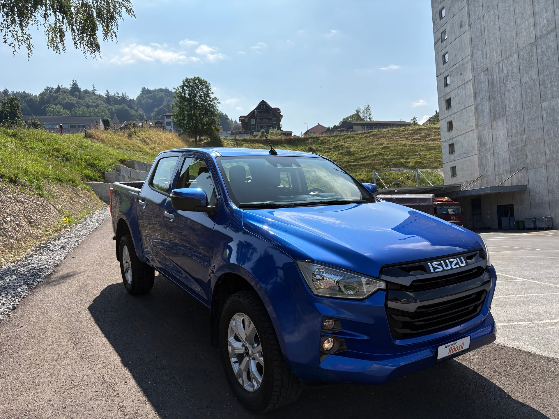 ISUZU D-MAX 1.9 CrewCab N60BB 4x4 AT-image-0