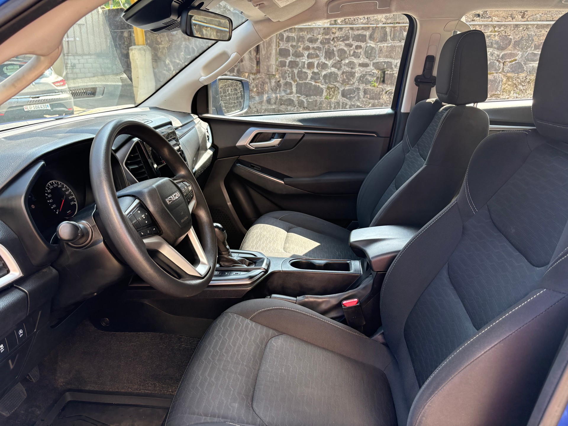ISUZU D-MAX 1.9 CrewCab N60BB 4x4 AT-image-12