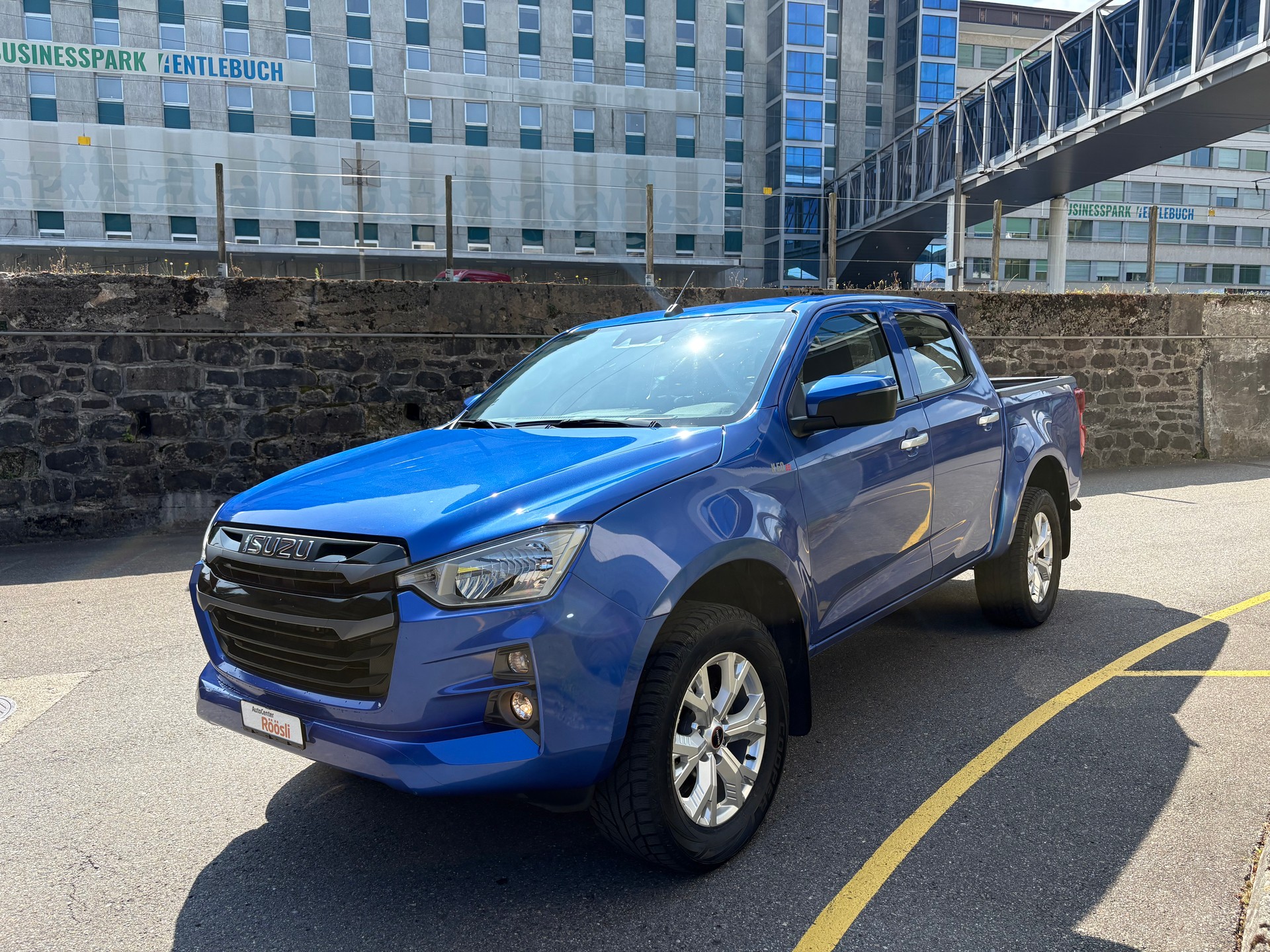 ISUZU D-MAX 1.9 CrewCab N60BB 4x4 AT-image-2