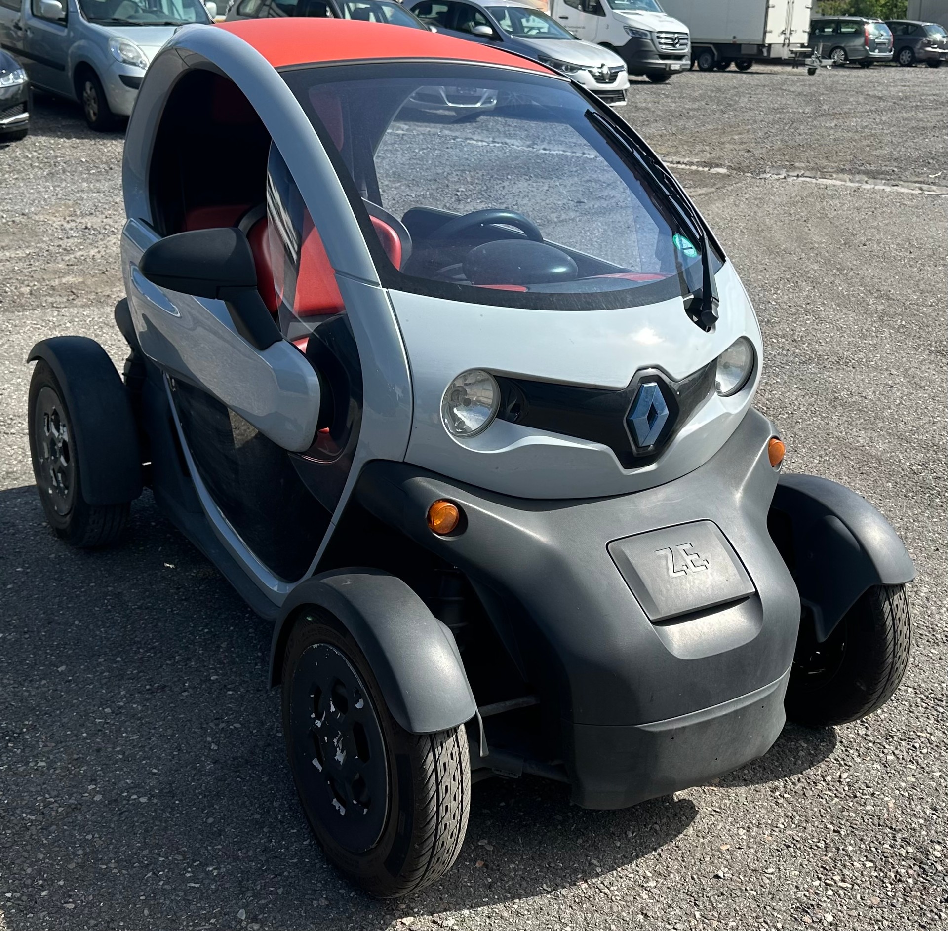 RENAULT Twizy Z.E. Urban (inkl. Batterie)-image-4