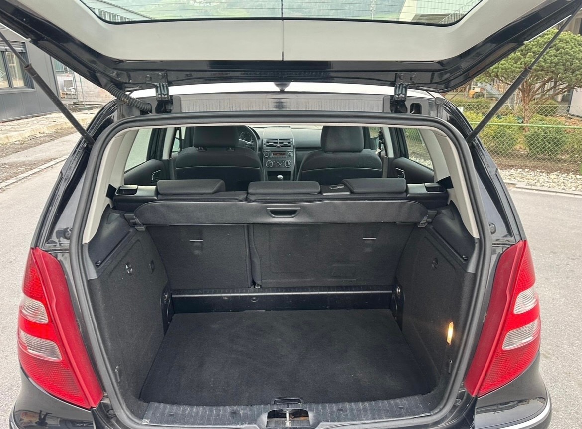 MERCEDES-BENZ A 150 Elégance-image-6
