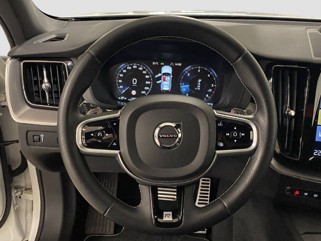 VOLVO XC60 2.0 D4 R-Design AWD-image-7