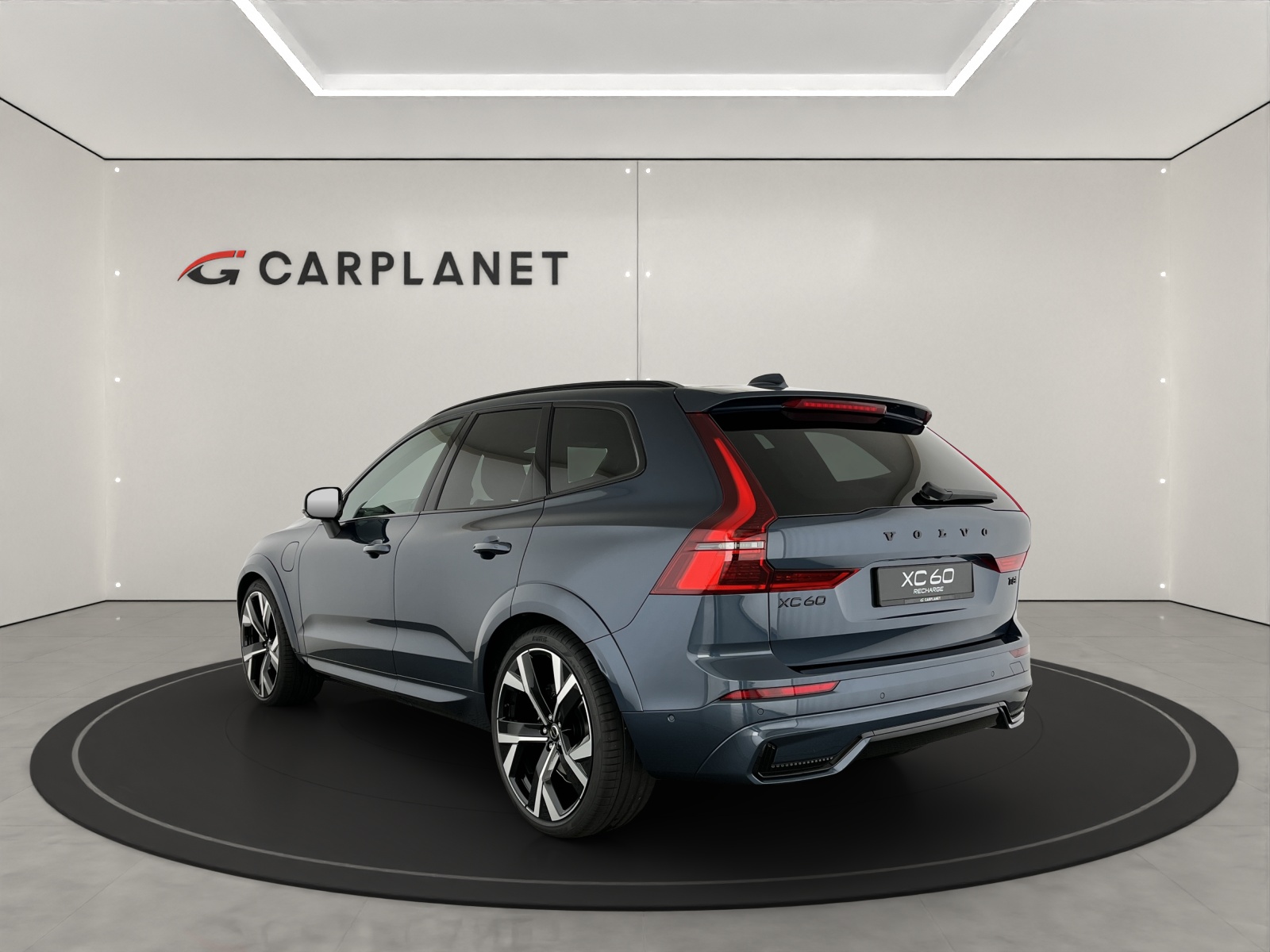 VOLVO XC60 2.0 T8 TE Black Edition eAWD-image-1