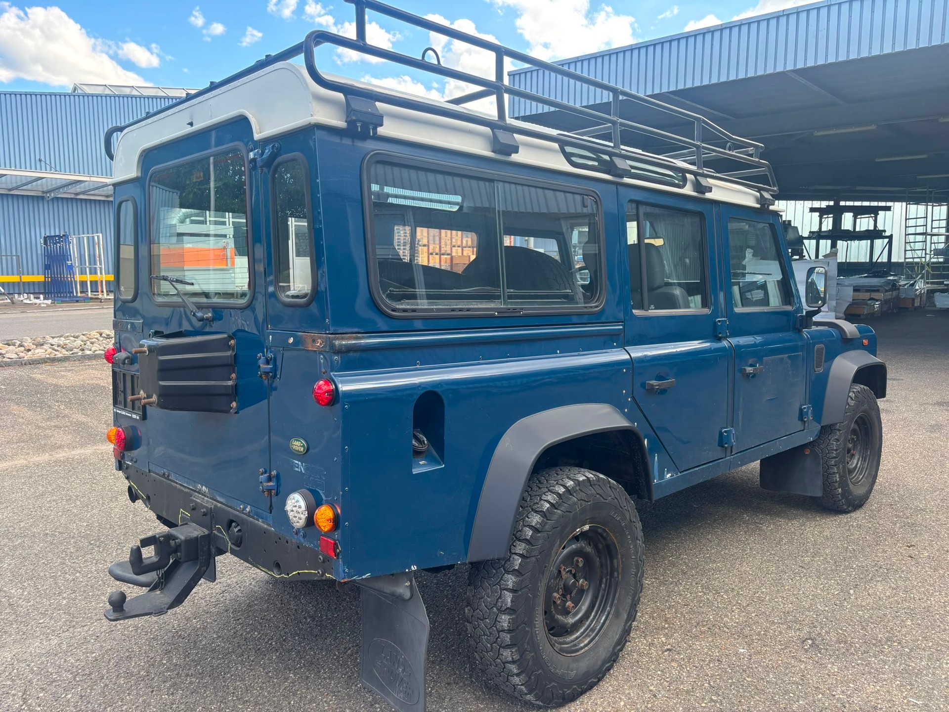 LAND ROVER Defender 110 SW 2.5 Td5-image-3