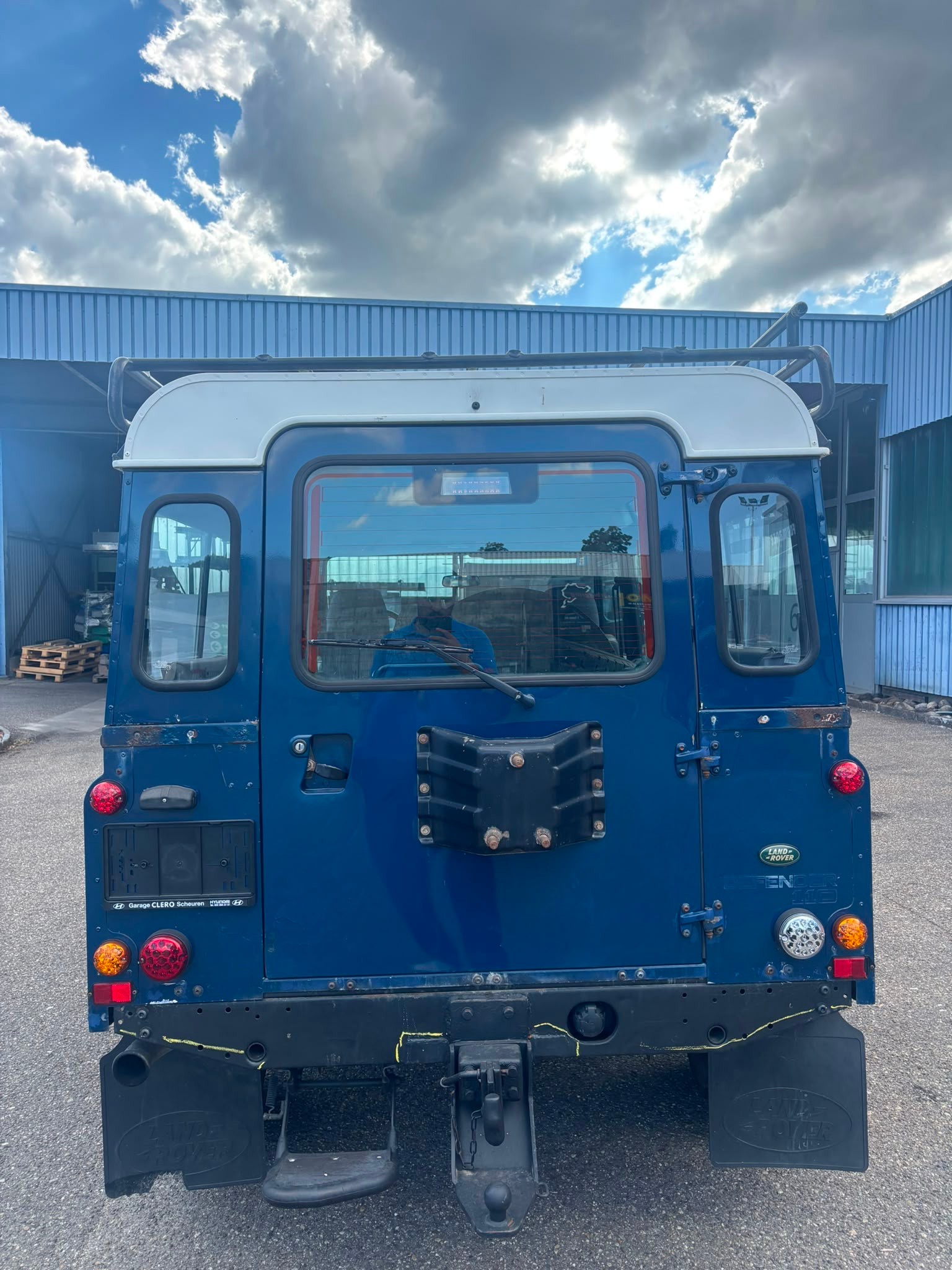 LAND ROVER Defender 110 SW 2.5 Td5-image-4