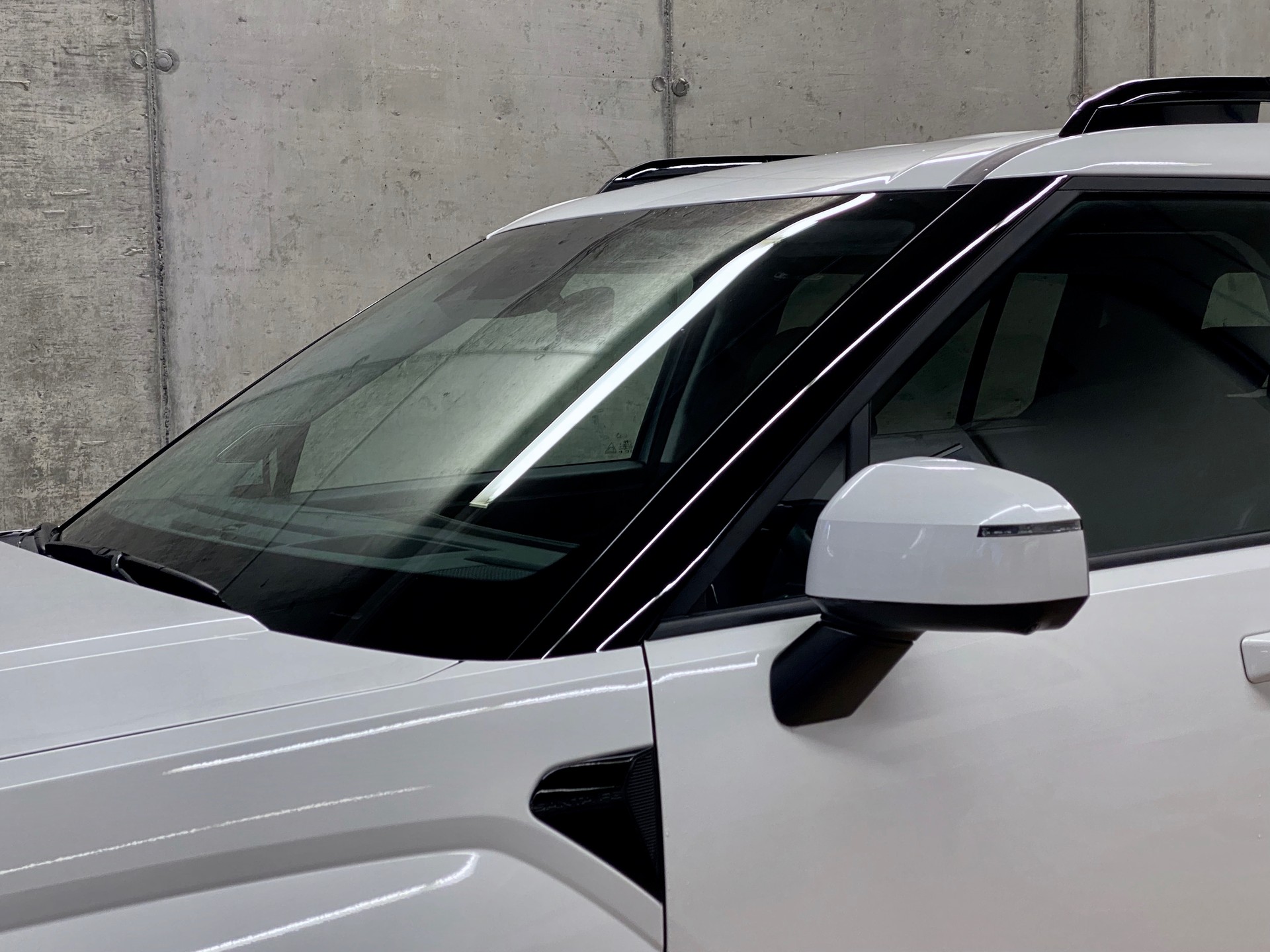 HYUNDAI Santa Fe*1.6*T-GDi*VollHybrid*Swiss*Vertex*4WD*Automatic*-image-26