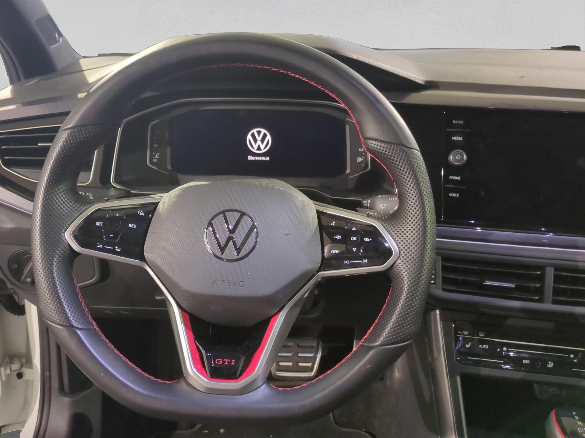 VW Polo 2.0 TSI GTI DSG-image-9