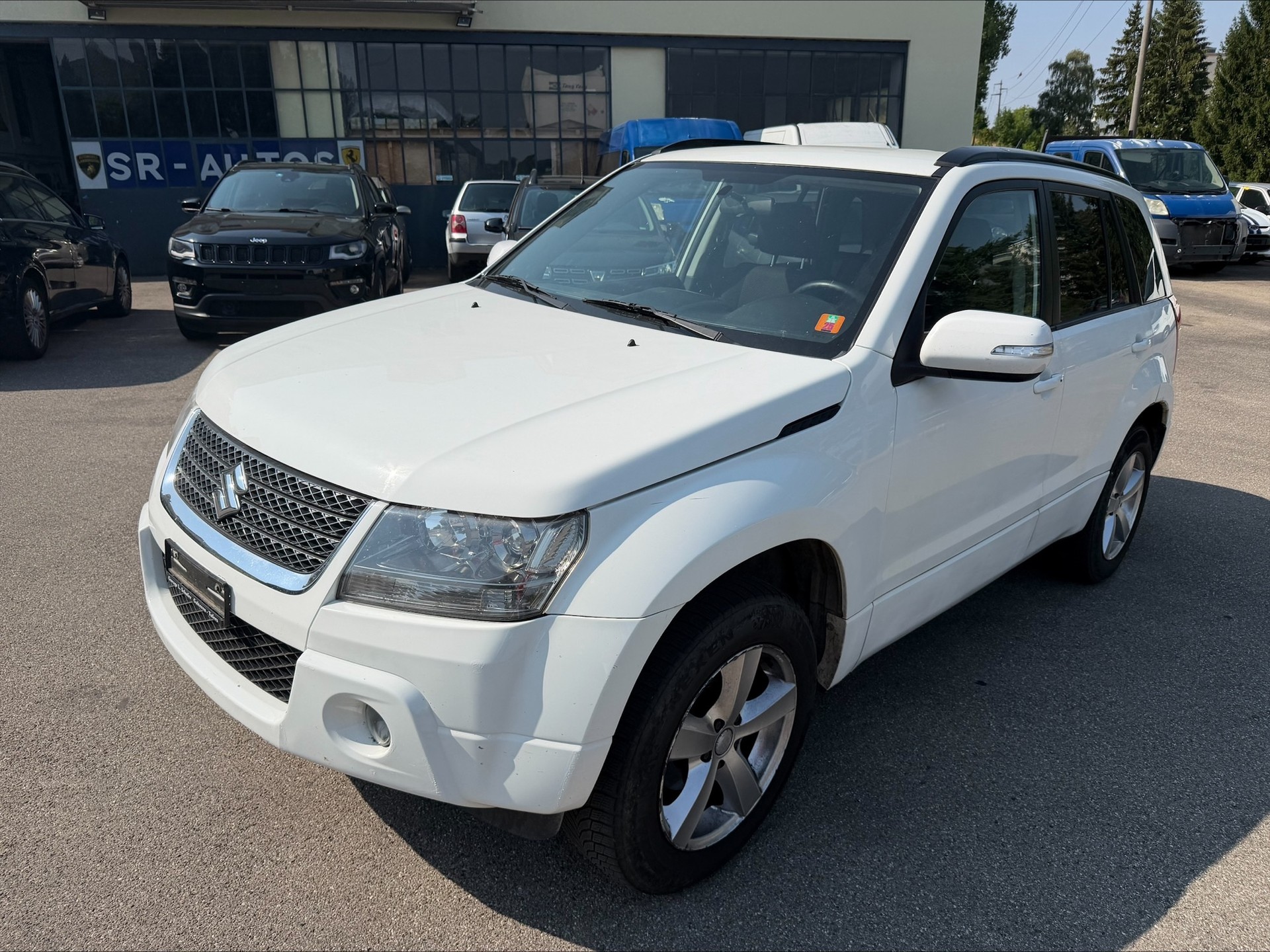 SUZUKI Grand Vitara 2.4 16V GL Top Automatic-image-2