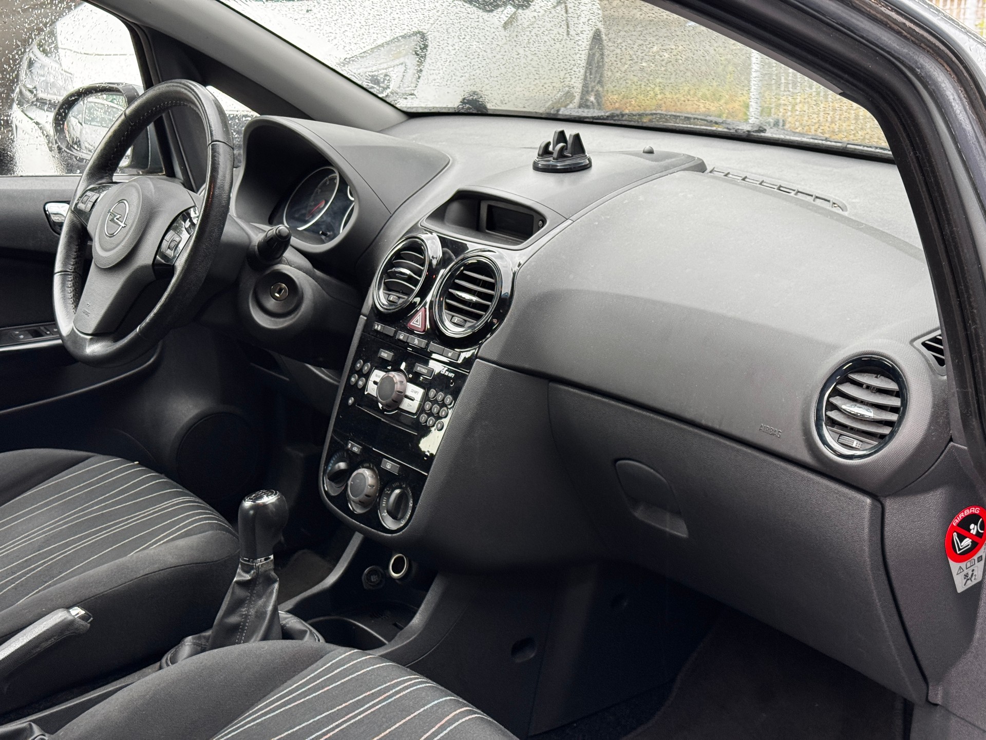OPEL Corsa 1.2 TP-image-9
