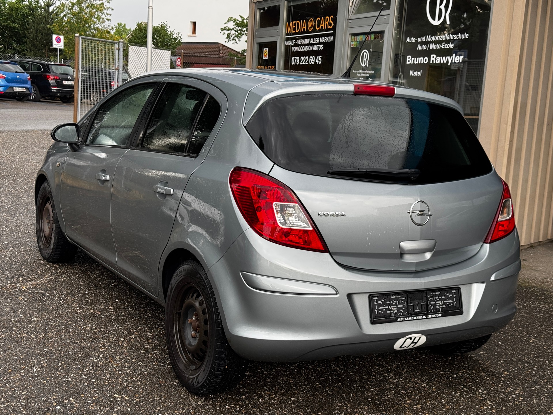 OPEL Corsa 1.2 TP-image-6