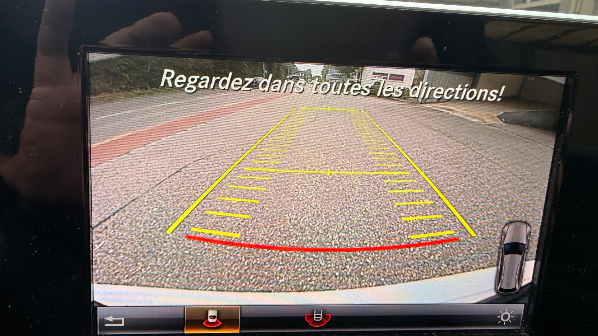 MERCEDES-BENZ C 250 d Swiss Star Exclusive 4Matic 9G-Tronic-image-14