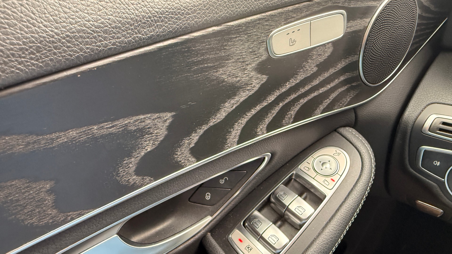 MERCEDES-BENZ C 250 d Swiss Star Exclusive 4Matic 9G-Tronic-image-13