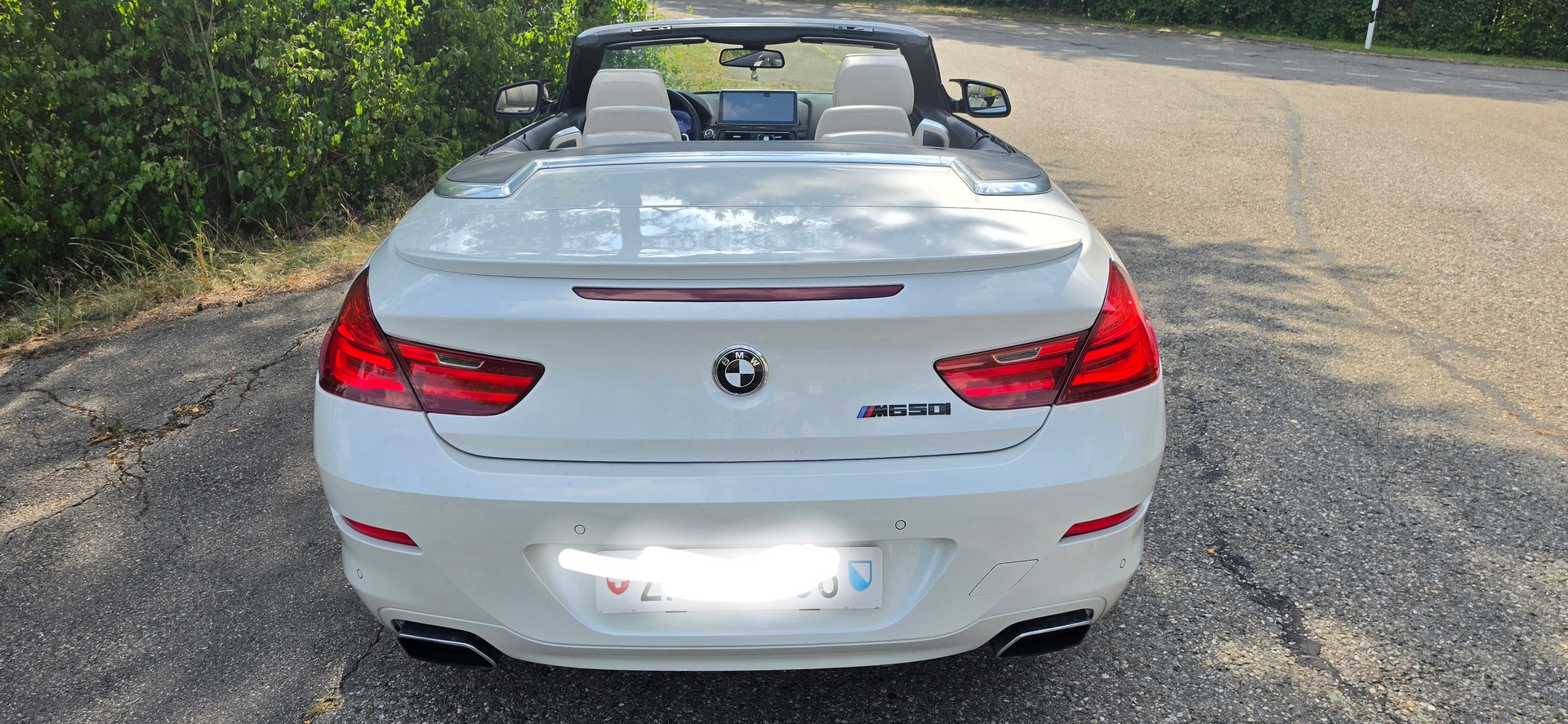 BMW 650i Cabrio-image-7