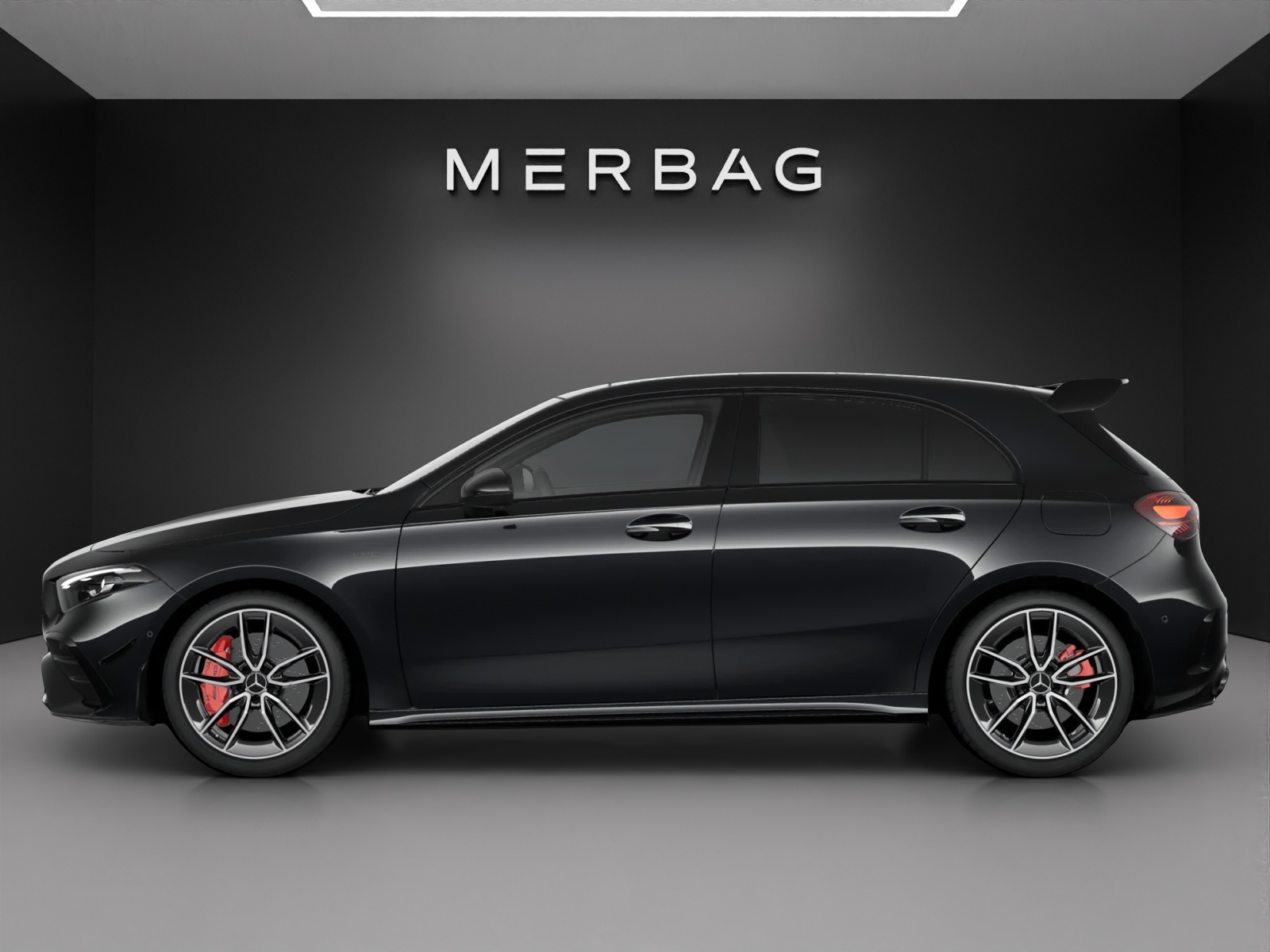 MERCEDES-BENZ A AMG 35 4Matic 8G-DCT-image-5