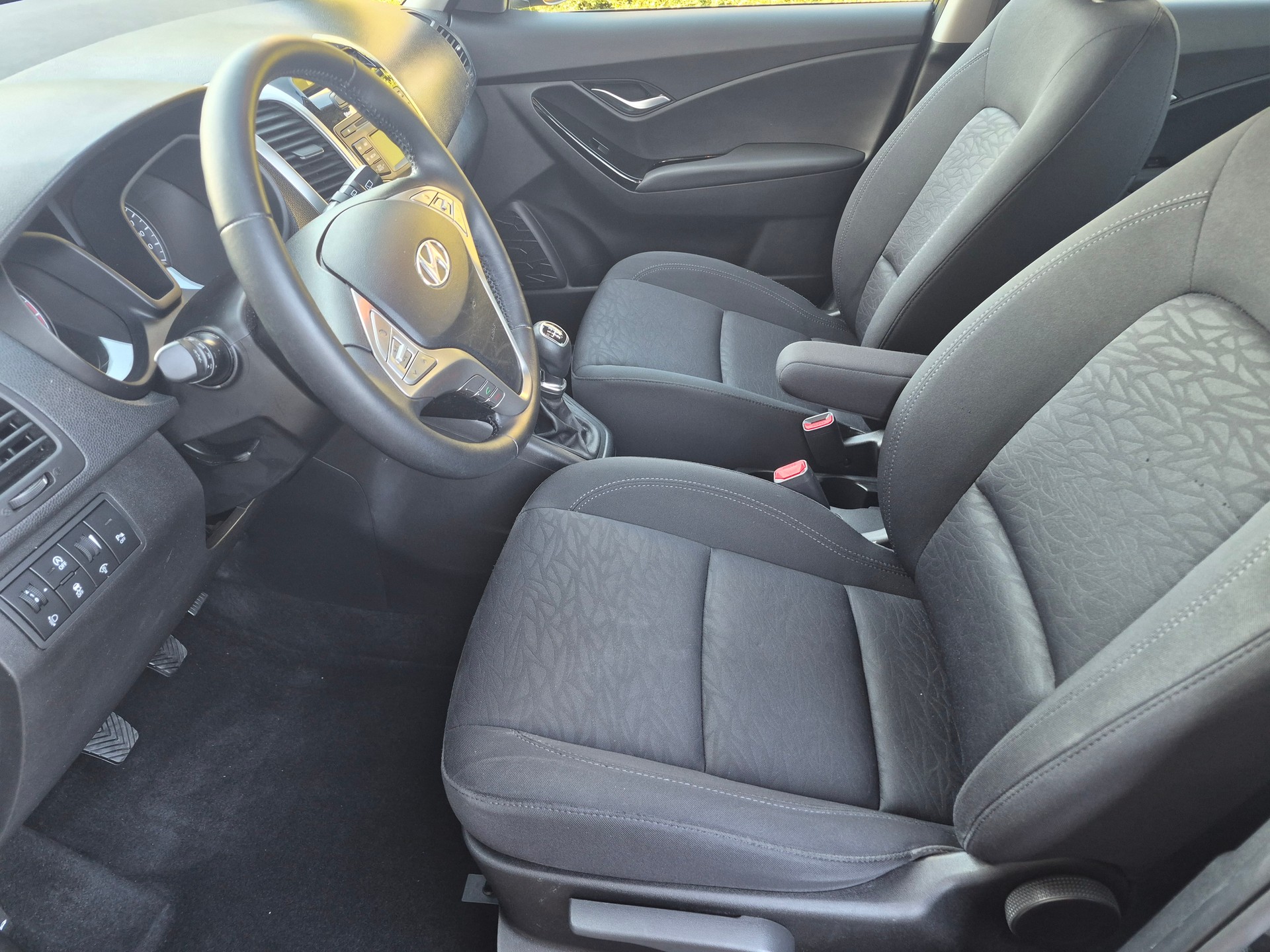 HYUNDAI iX20 1.6 Style-image-5