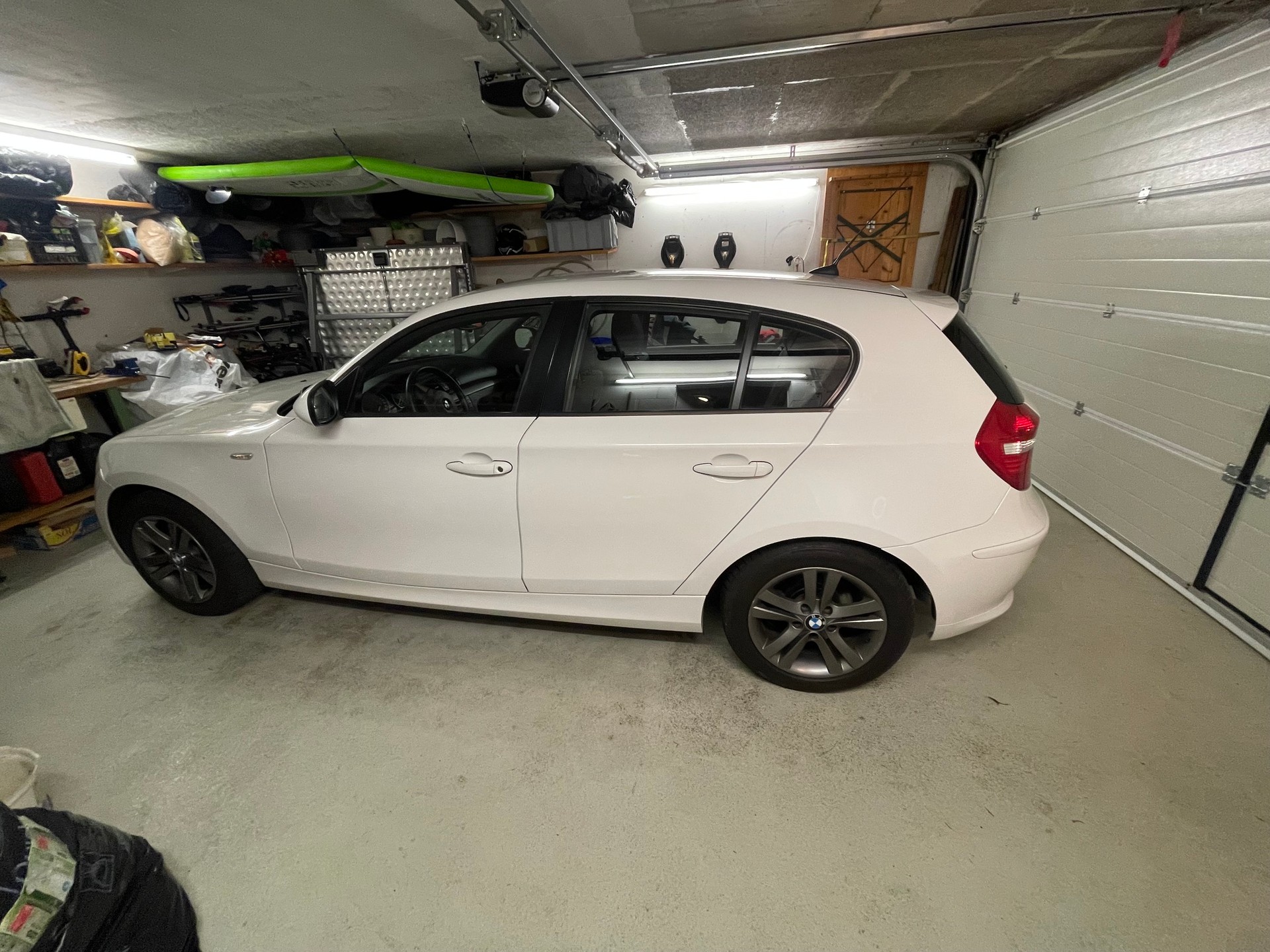 BMW 116i-image-1