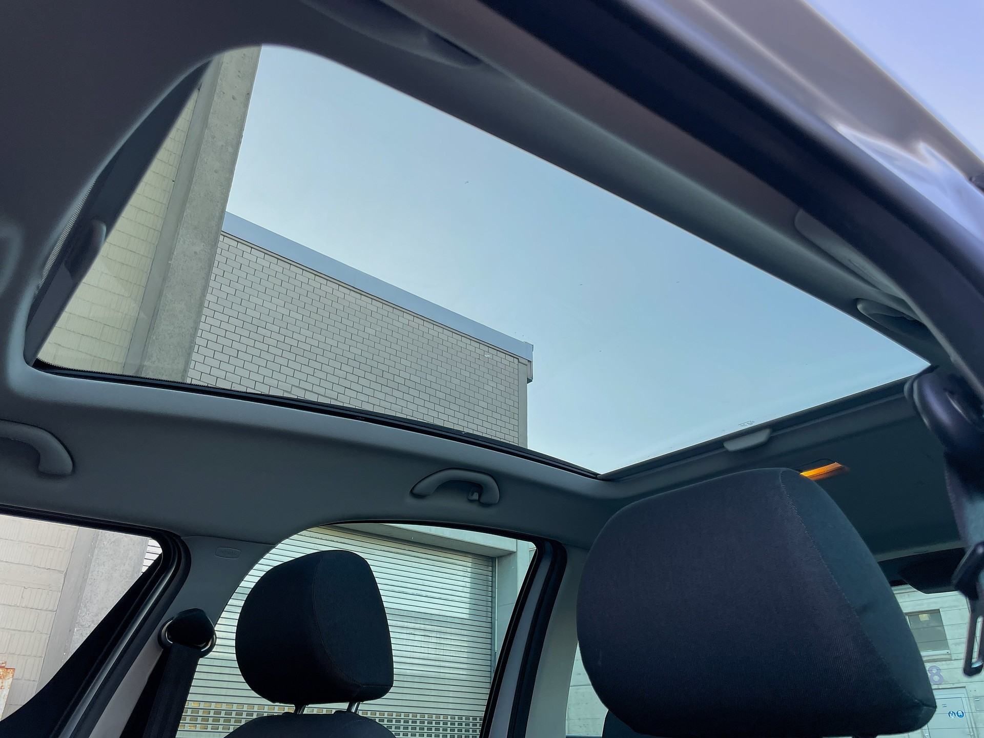 SKODA 1.6 AUTOMAT / FRISCH MFK + FRISCH SERVICE / LÄUFT TIP-TOP-image-5