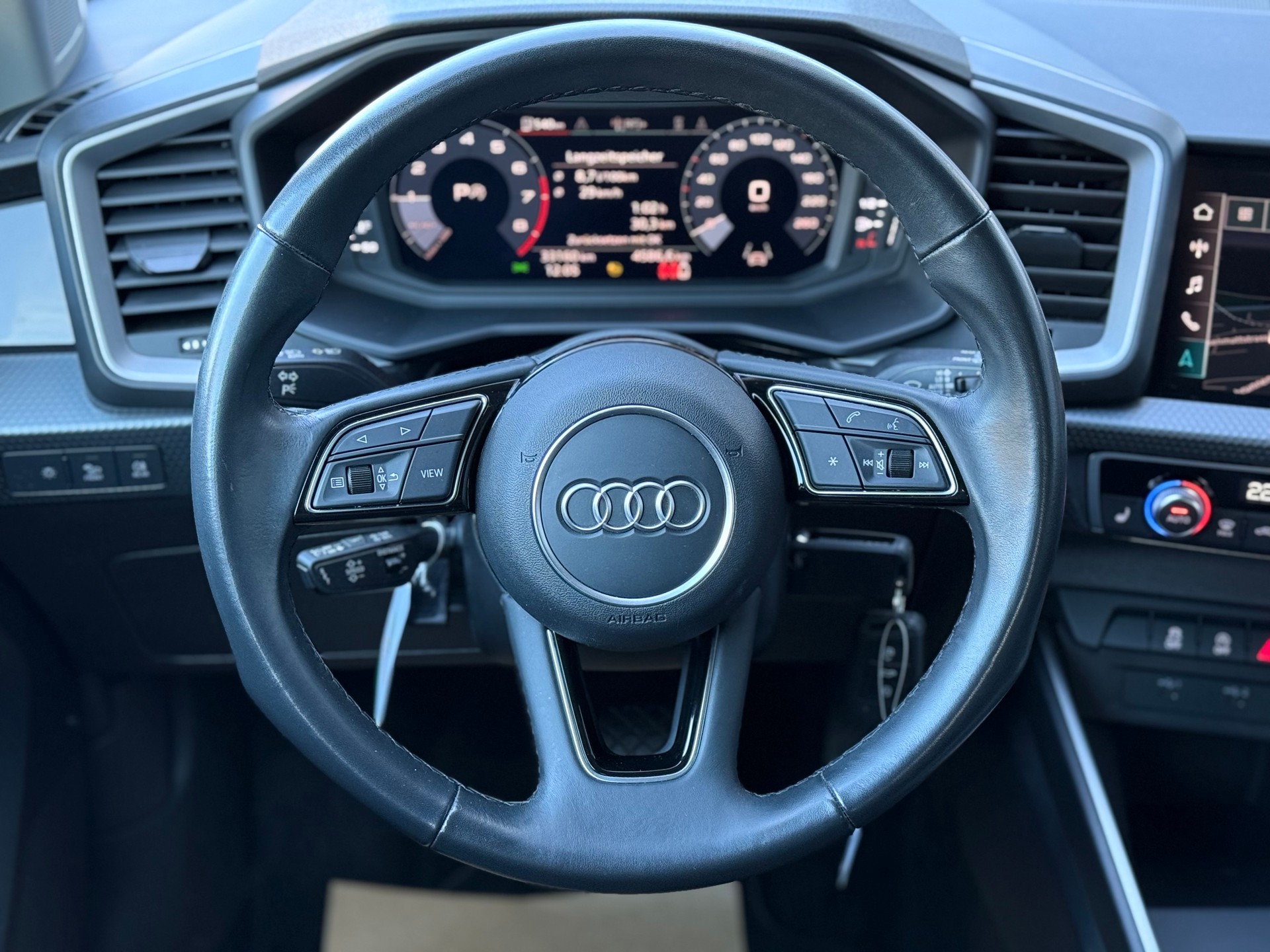 AUDI A1 Sportback 30 TFSI S-tronic °° 5 Jahre / 100'000 Hersteller Garantie °°-image-13
