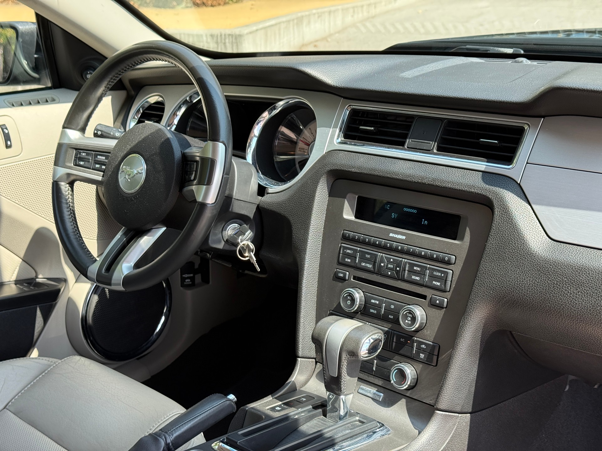 FORD MUSTANG GT 4.6-image-5