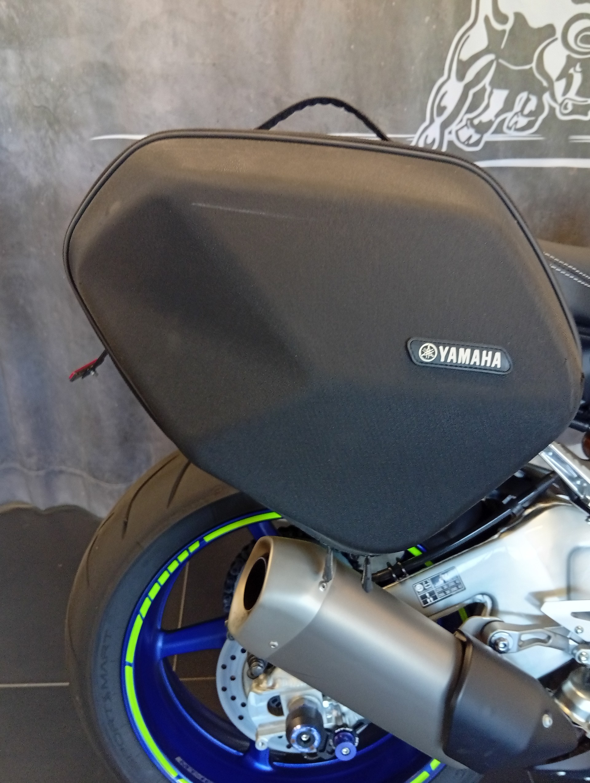 YAMAHA MT-10 SP ABS-showroom-element-1