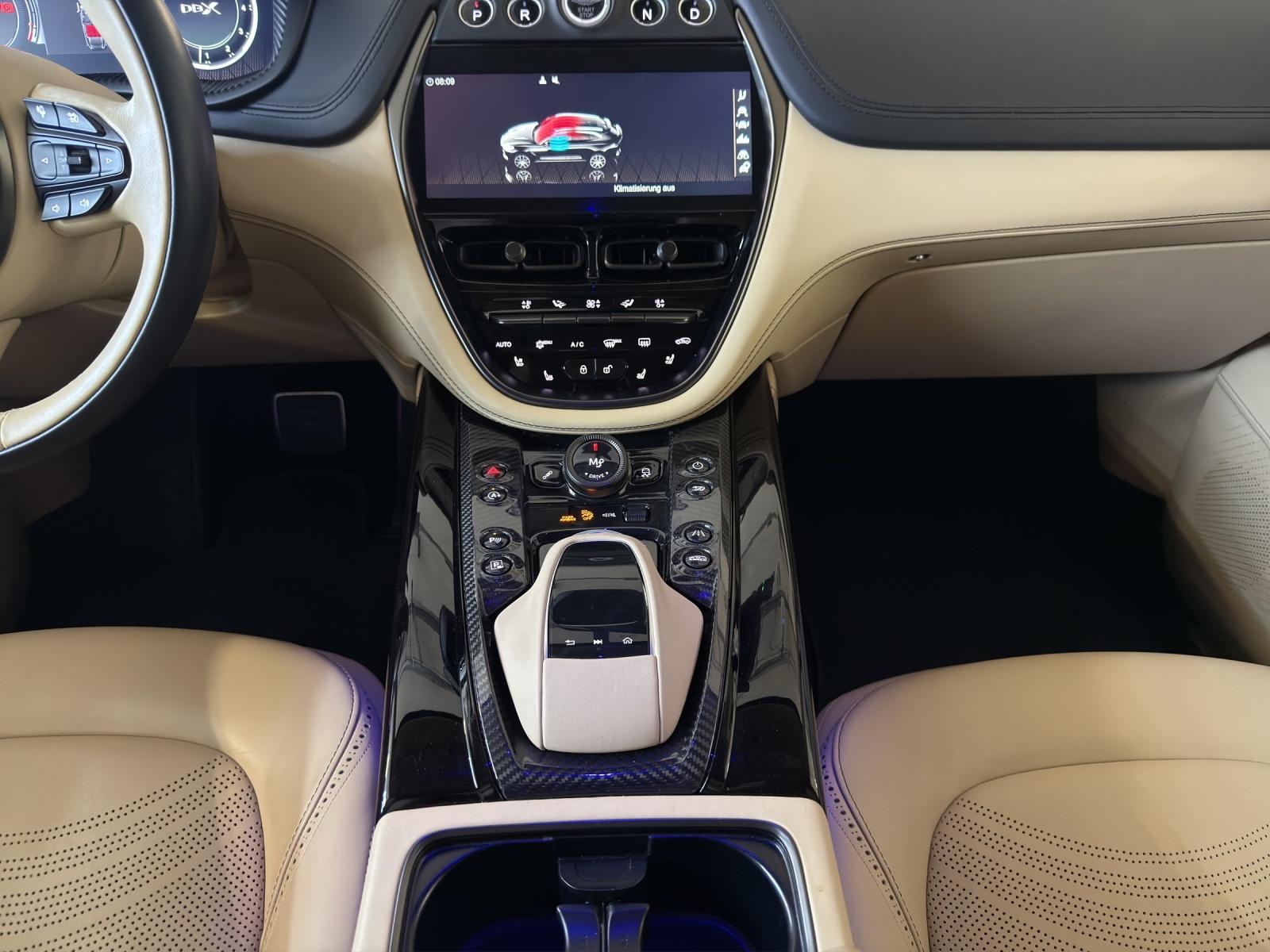 ASTON MARTIN DBX 707 4.0 V8 Bi-Turbo-image-15