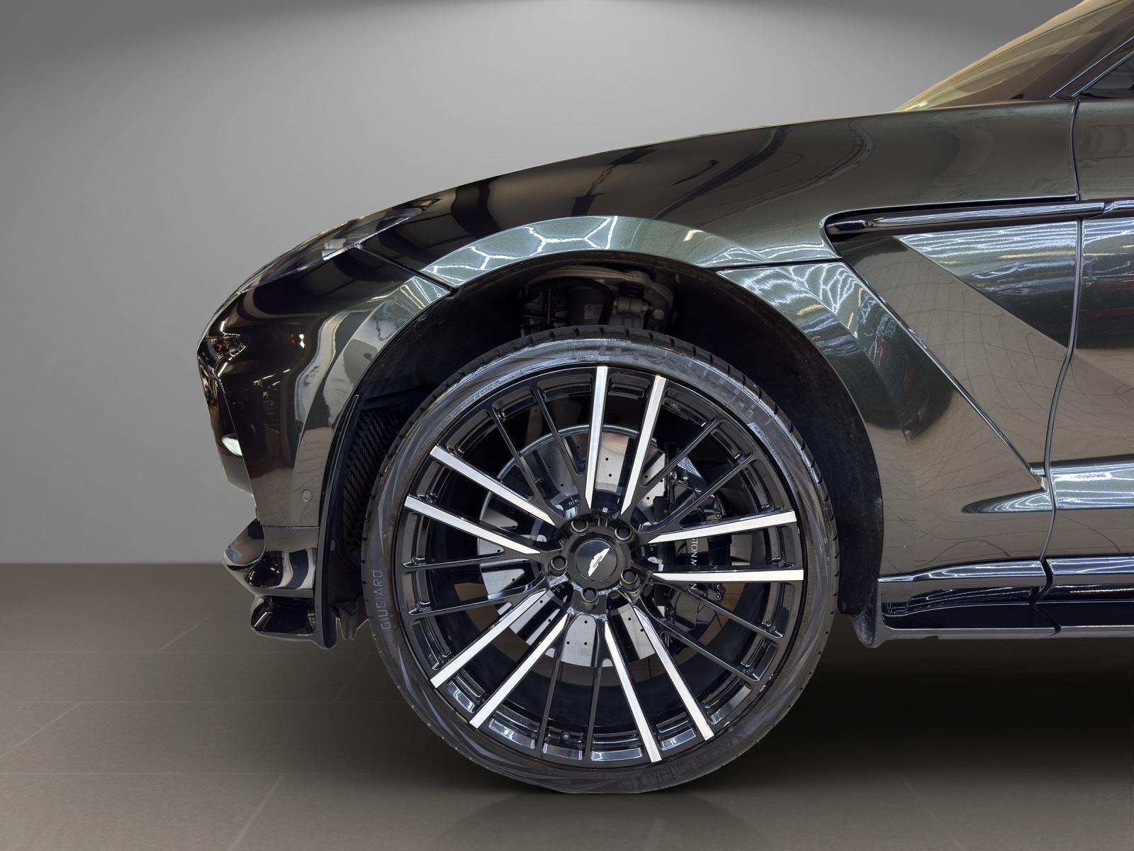 ASTON MARTIN DBX 707 4.0 V8 Bi-Turbo-image-21