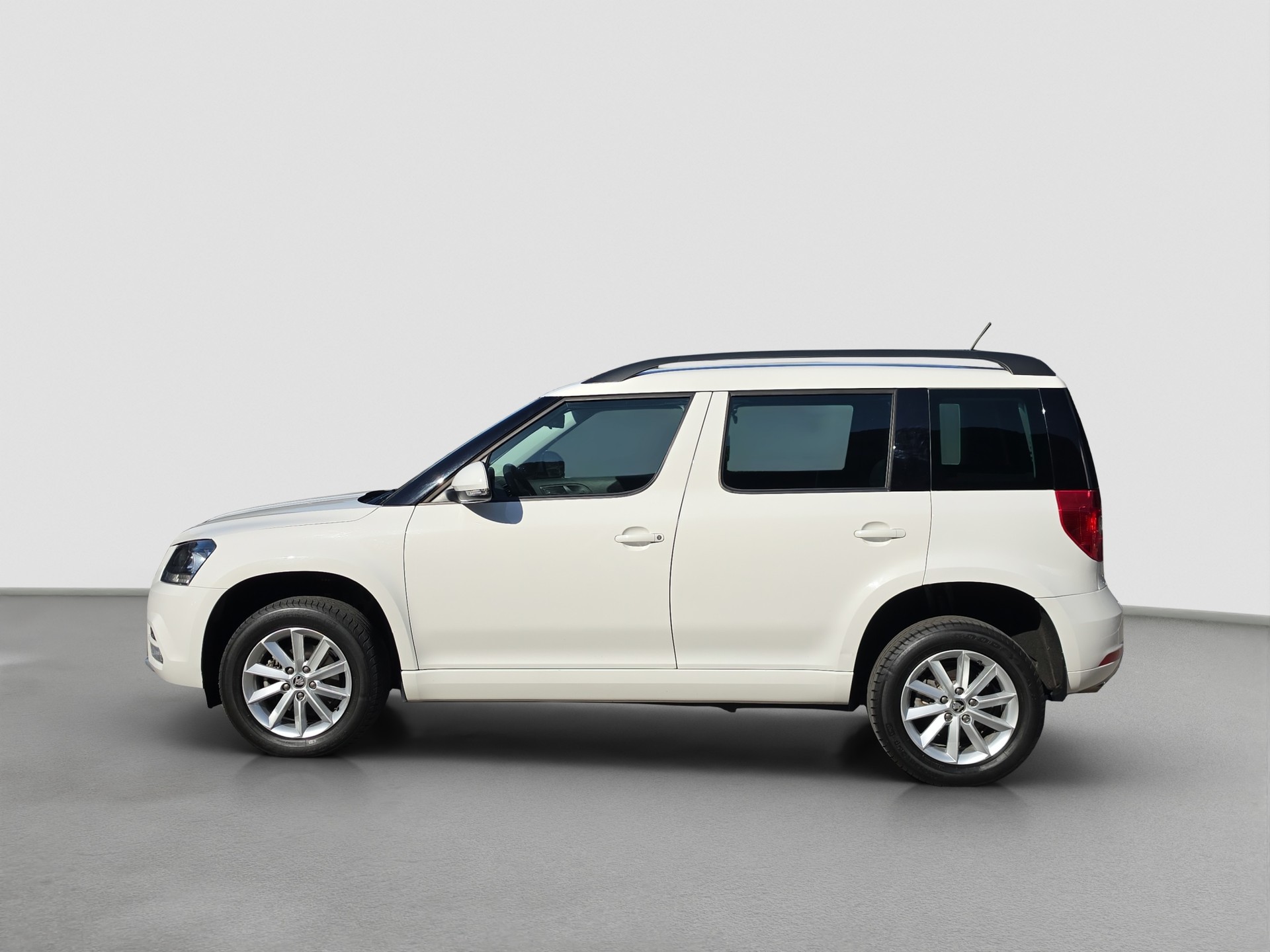 SKODA Yeti 1.4 TSI Active 4x4 DSG-showroom-element-1