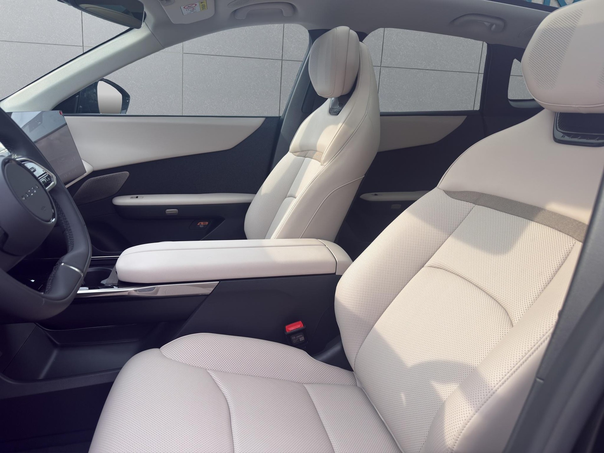 MAZDA CX-6e Takumi-image-8