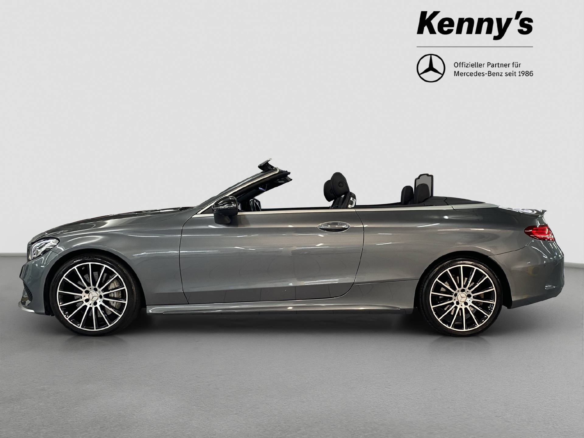 MERCEDES-BENZ C 43 AMG Cabriolet 4MATIC-image-4