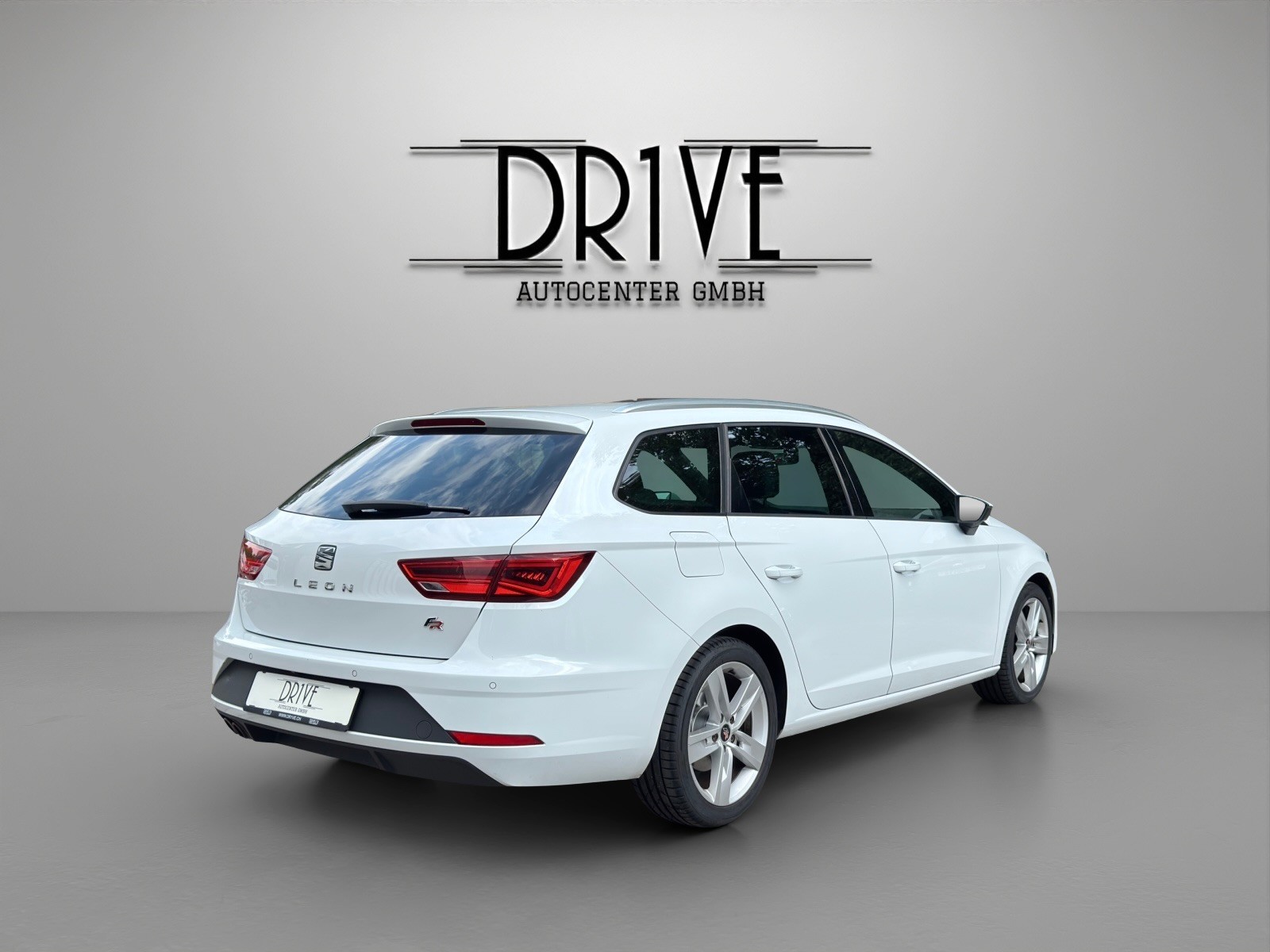 SEAT Leon ST 1.8 TSI FR DSG-image-4