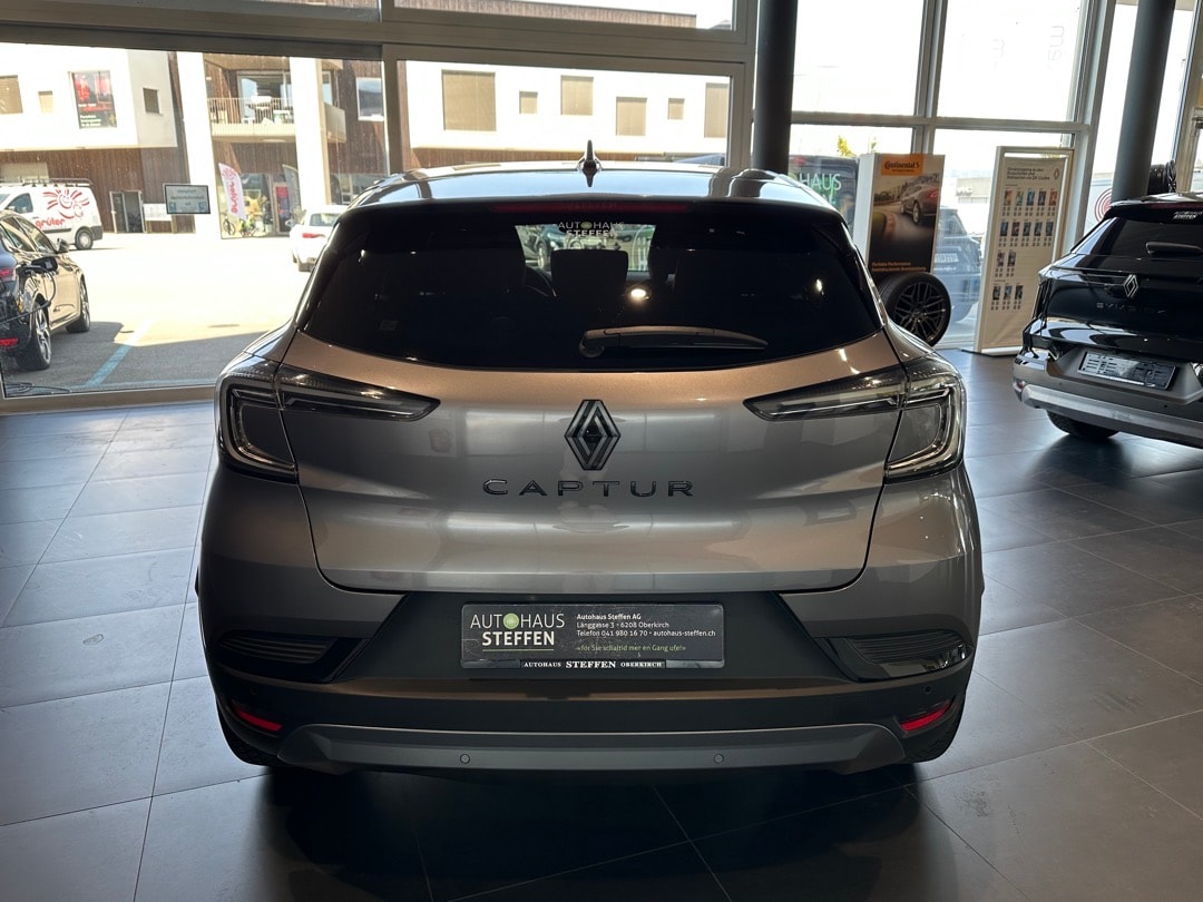 RENAULT Captur 1.3 TCe Esprit Alpine EDC-image-6