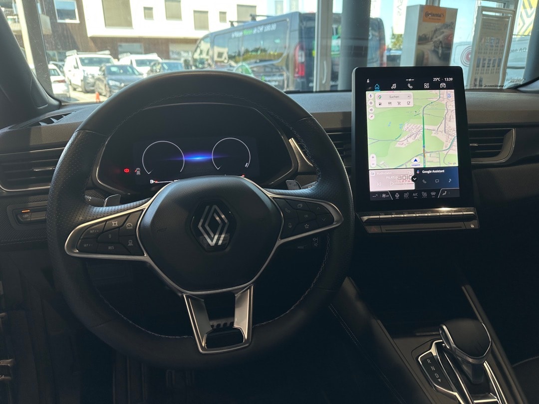RENAULT Captur 1.3 TCe Esprit Alpine EDC-image-14