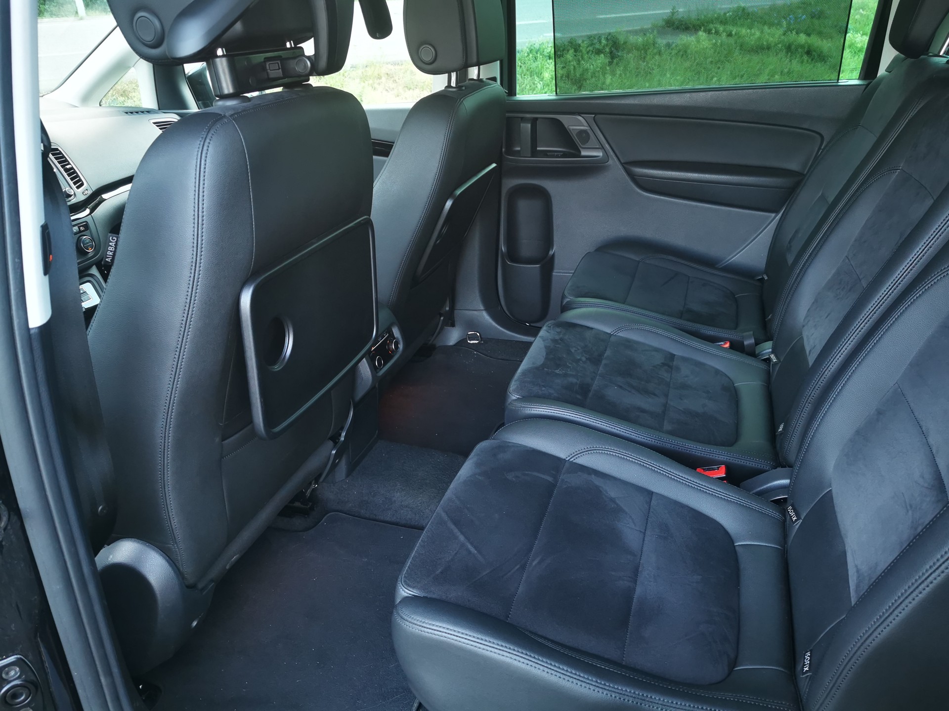 VW Sharan 2.0 TDI BMT Highline 4Motion-image-8