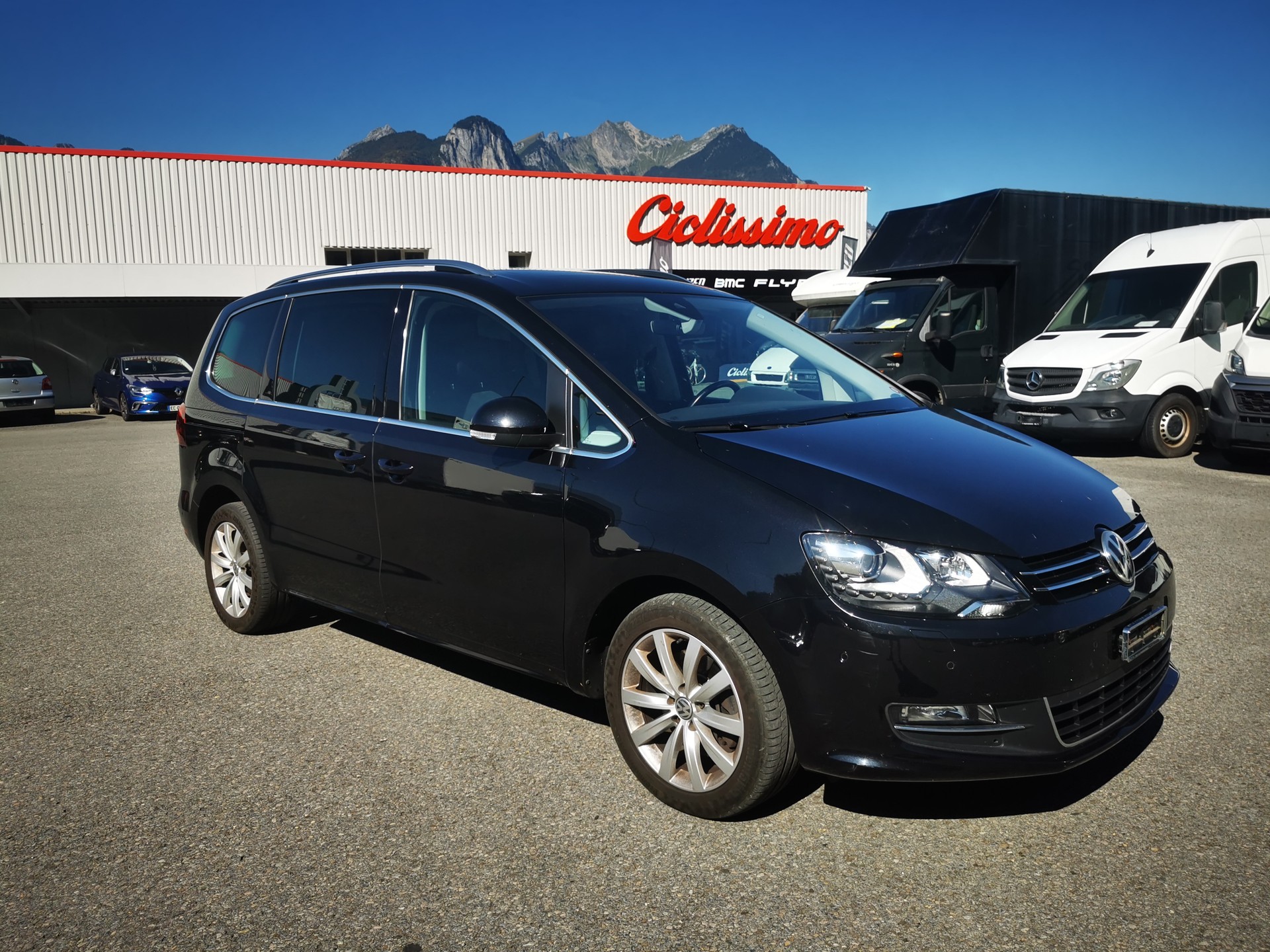 VW Sharan 2.0 TDI BMT Highline 4Motion-image-1