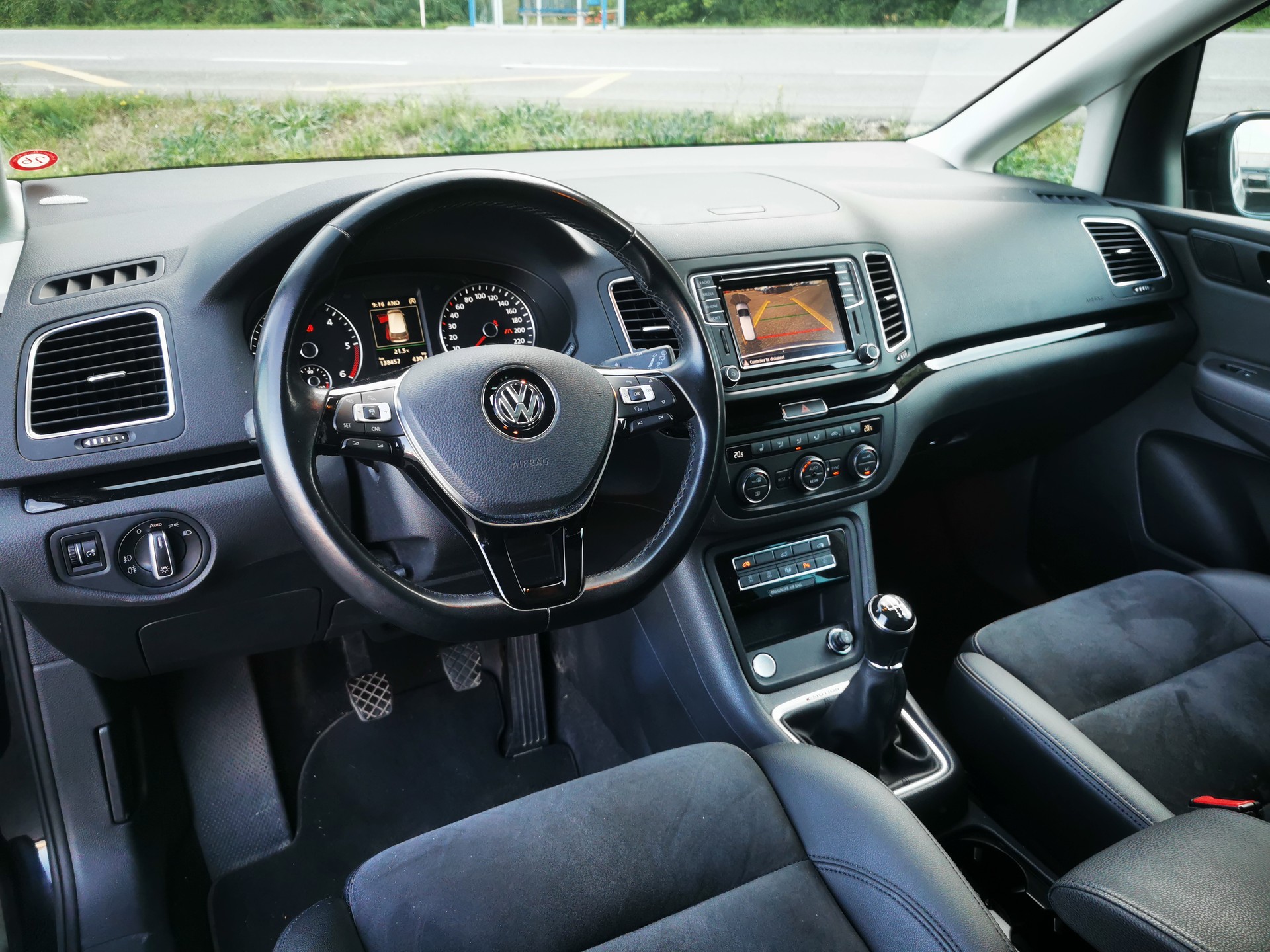 VW Sharan 2.0 TDI BMT Highline 4Motion-image-7