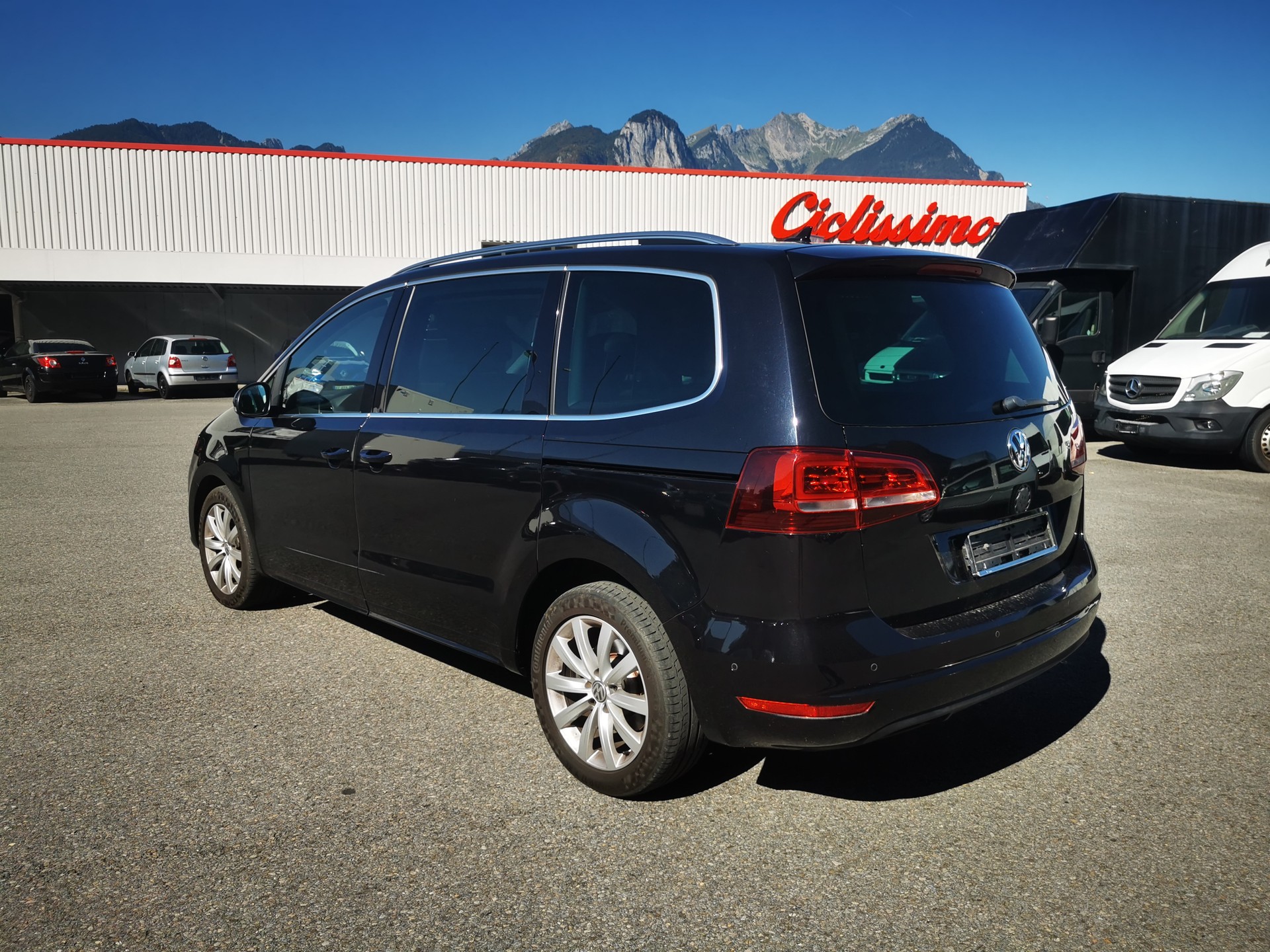 VW Sharan 2.0 TDI BMT Highline 4Motion-image-4