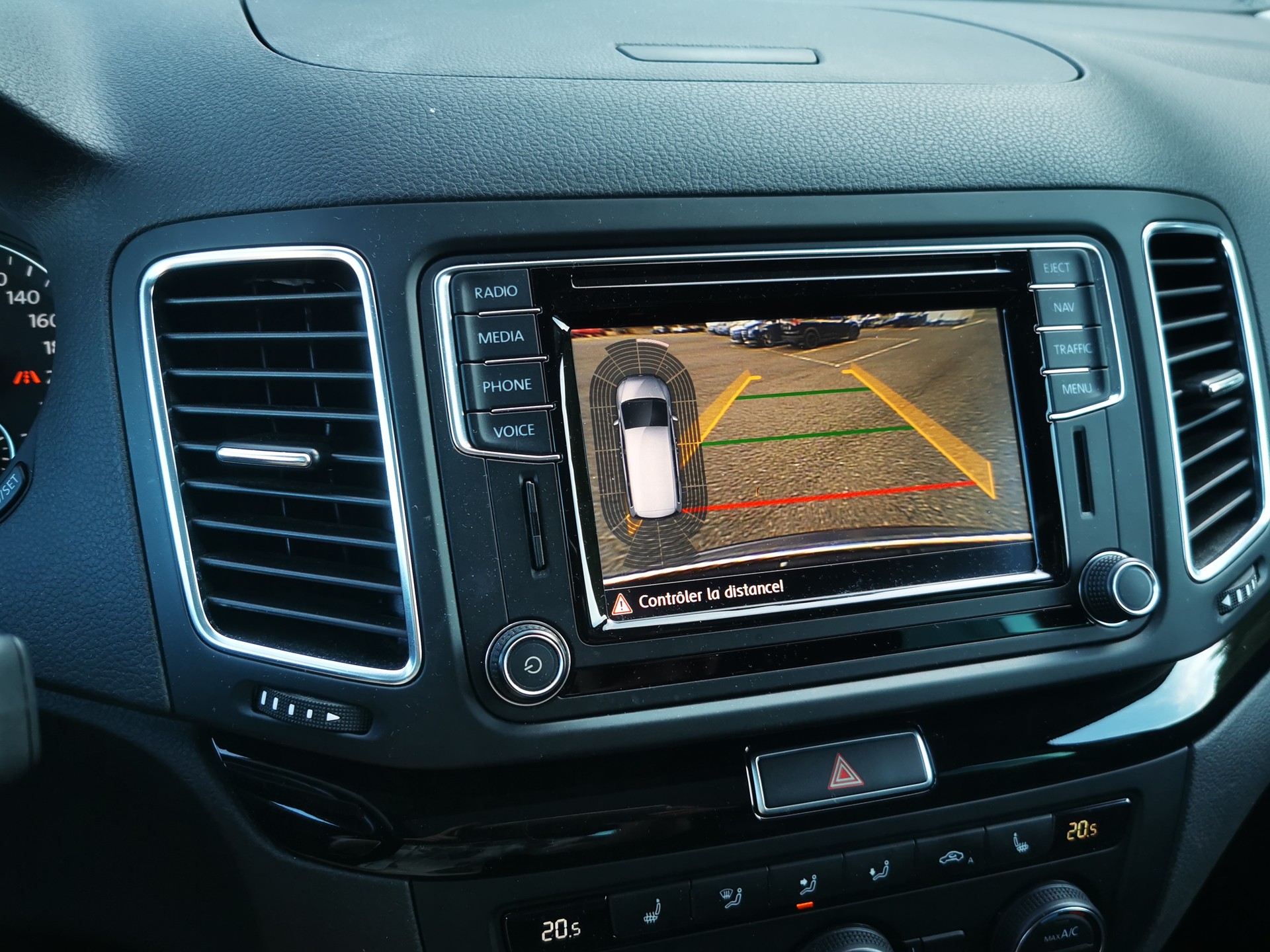 VW Sharan 2.0 TDI BMT Highline 4Motion-image-13