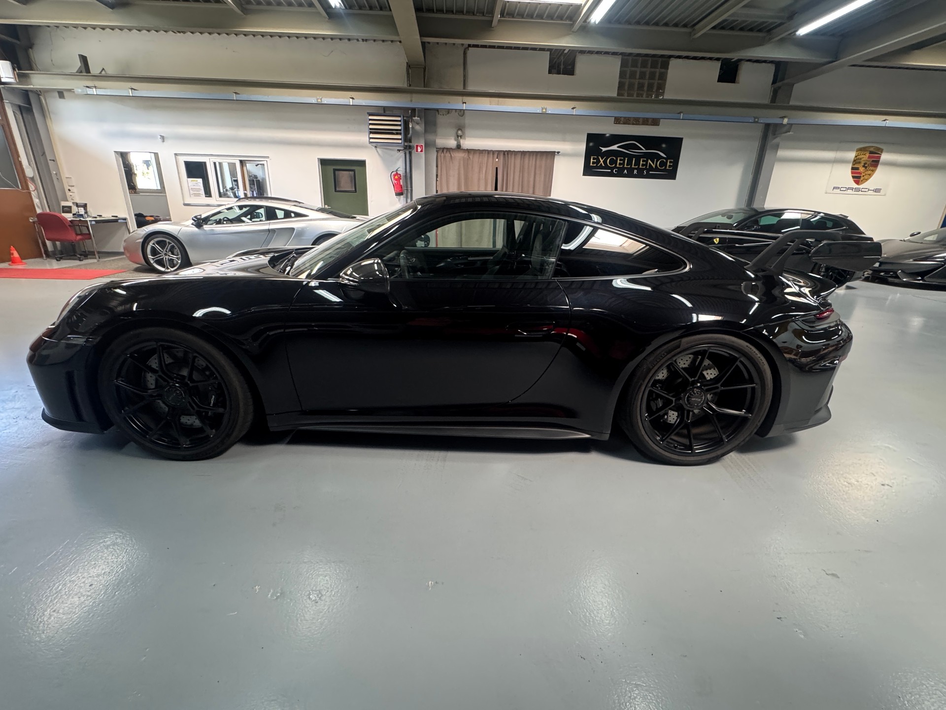 PORSCHE 911 Carrera GT3 PDK Pack Weissach-image-6