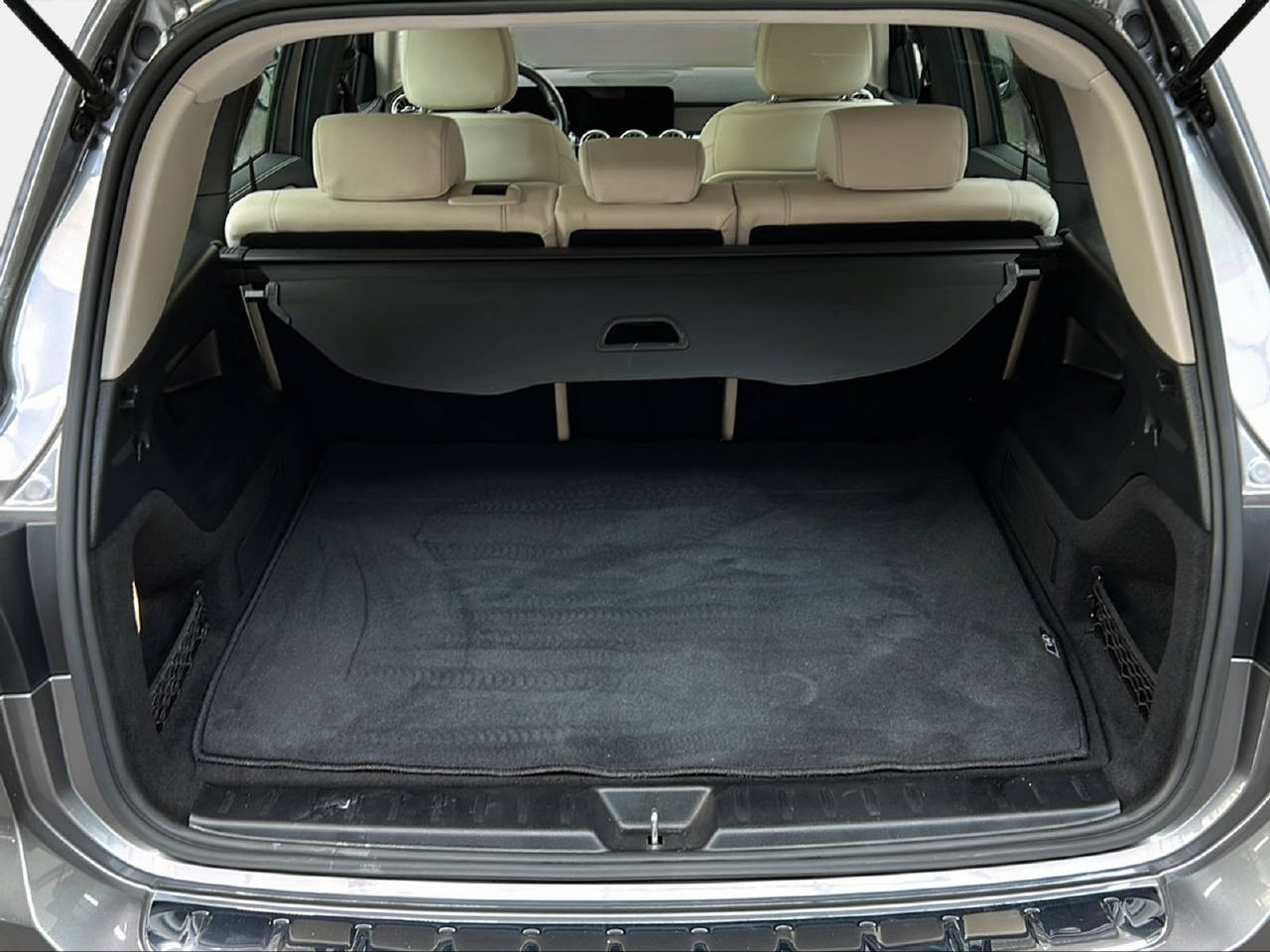 MERCEDES-BENZ GLB 220 d Progressive 4matic-image-11