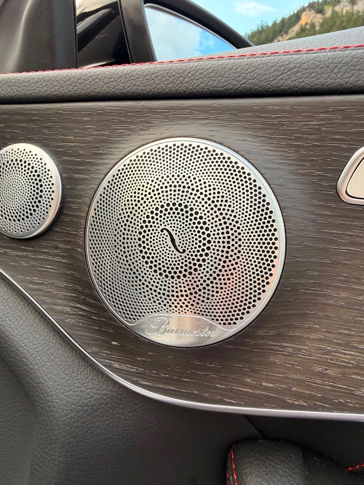 MERCEDES-BENZ C 43 AMG 4matic-image-3